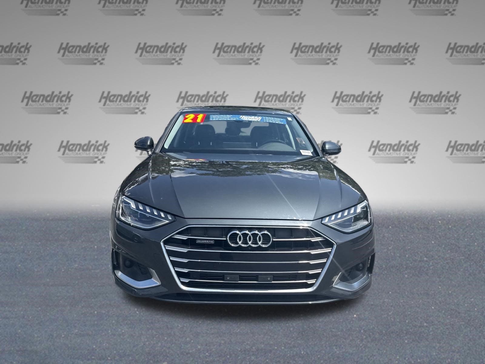 Audi A4 Sedan Premium Plus