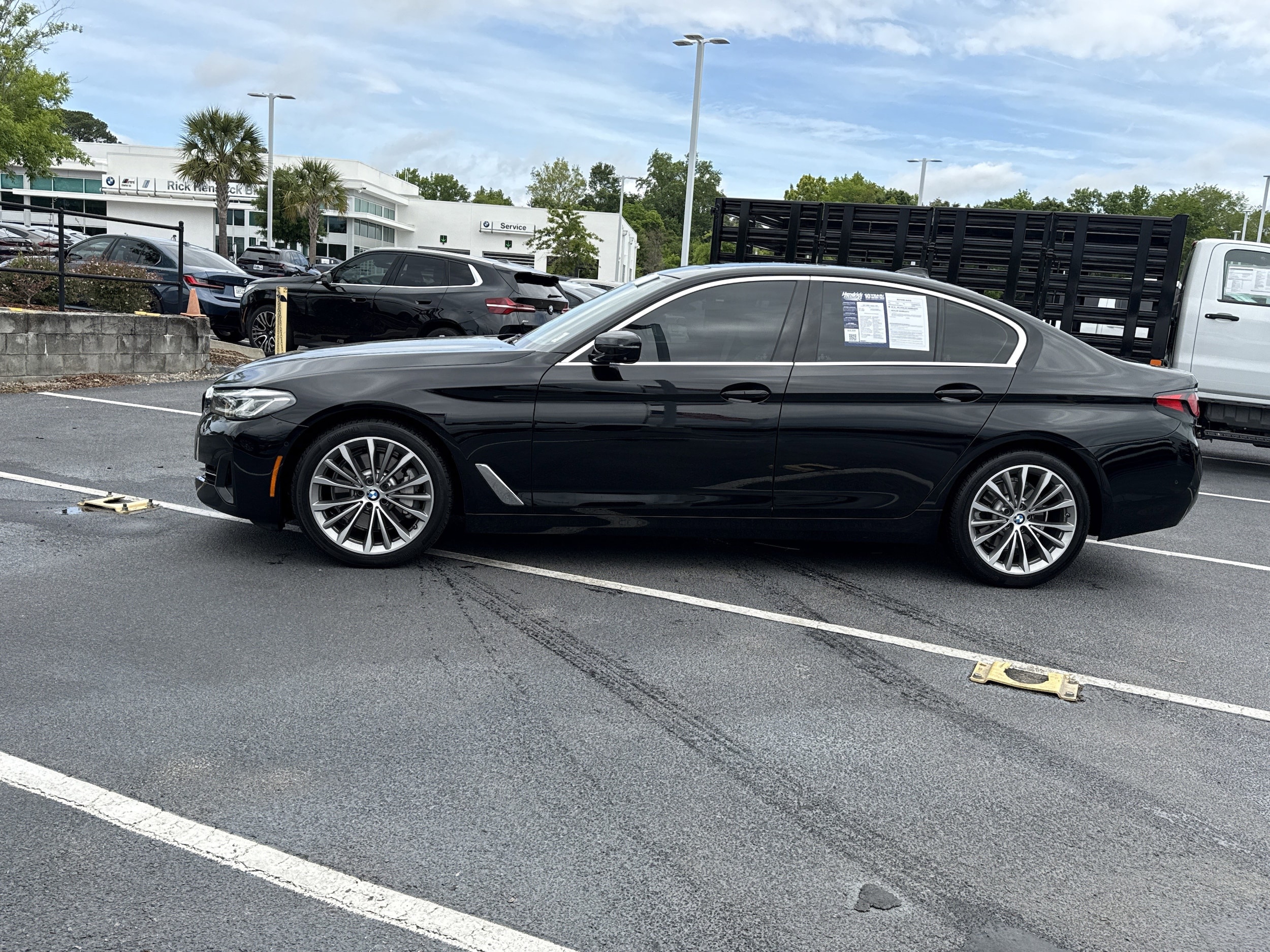 2021 BMW 5 Series 530i photo 5