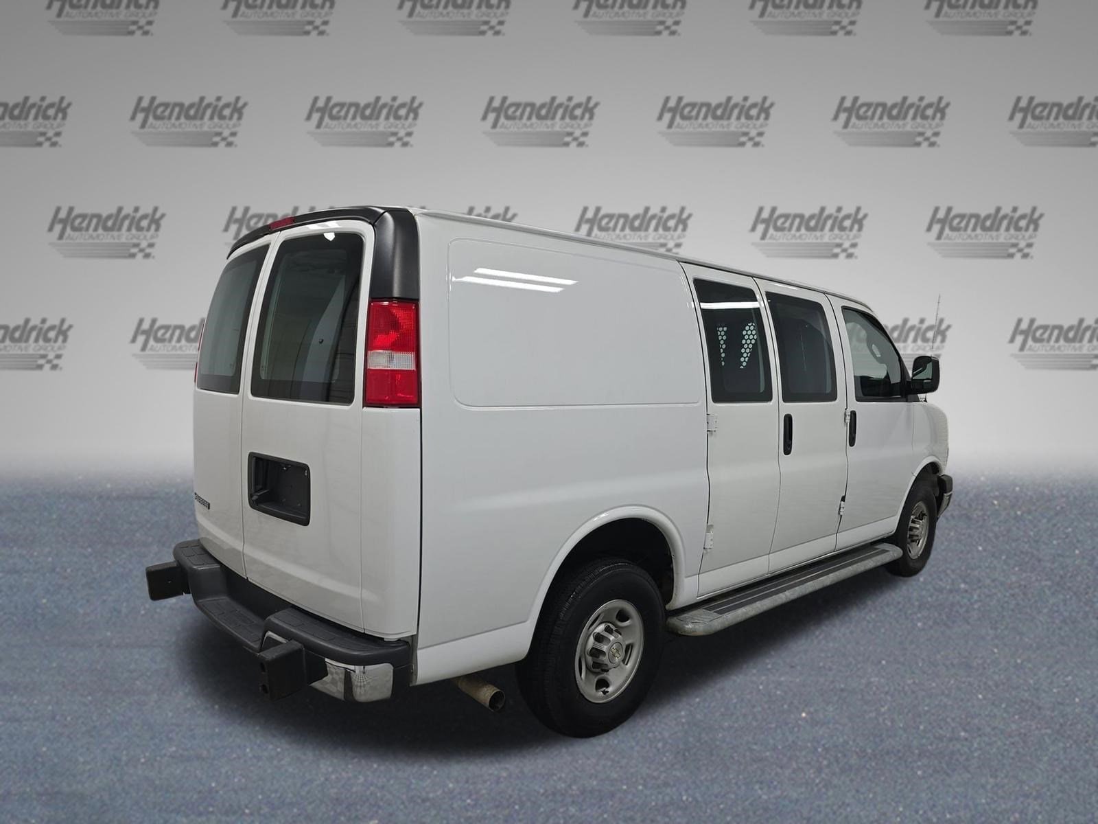 2024 Chevrolet Express Cargo Van photo 4
