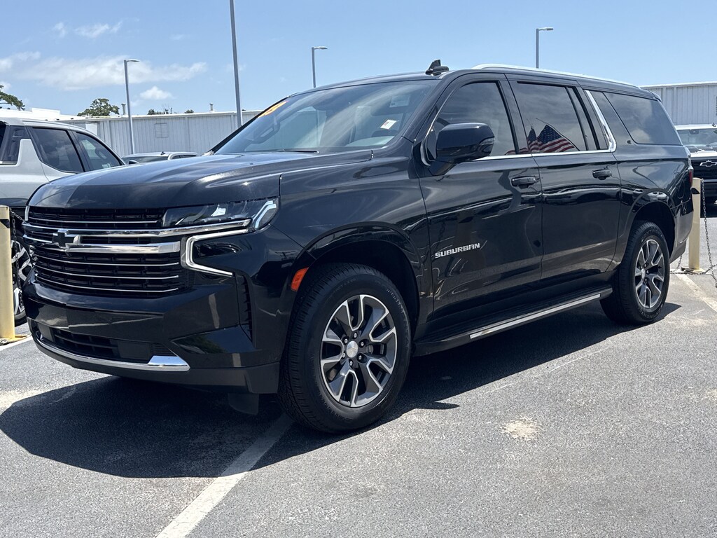 Used 2023 Chevrolet Suburban LT SUV