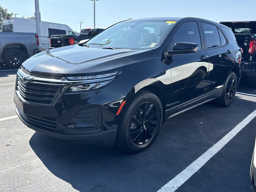 Used 2023 Chevrolet Equinox LS SUV
