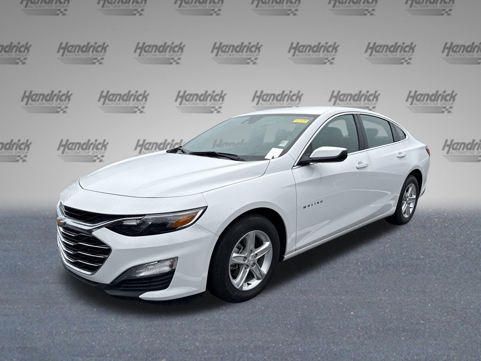 2024 Chevrolet Malibu LS photo 3