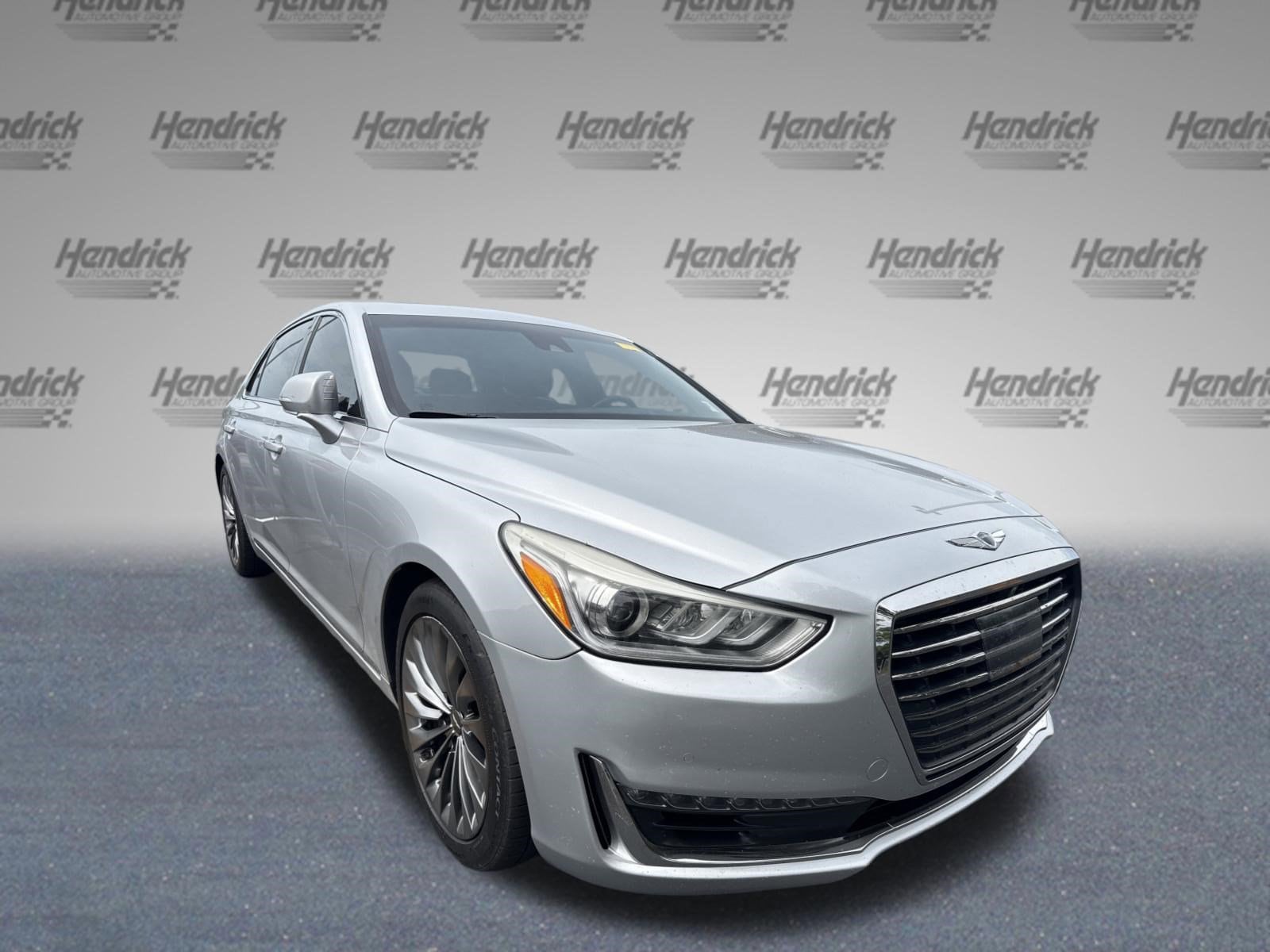 2018 Genesis G90 3.3T Premium photo 2