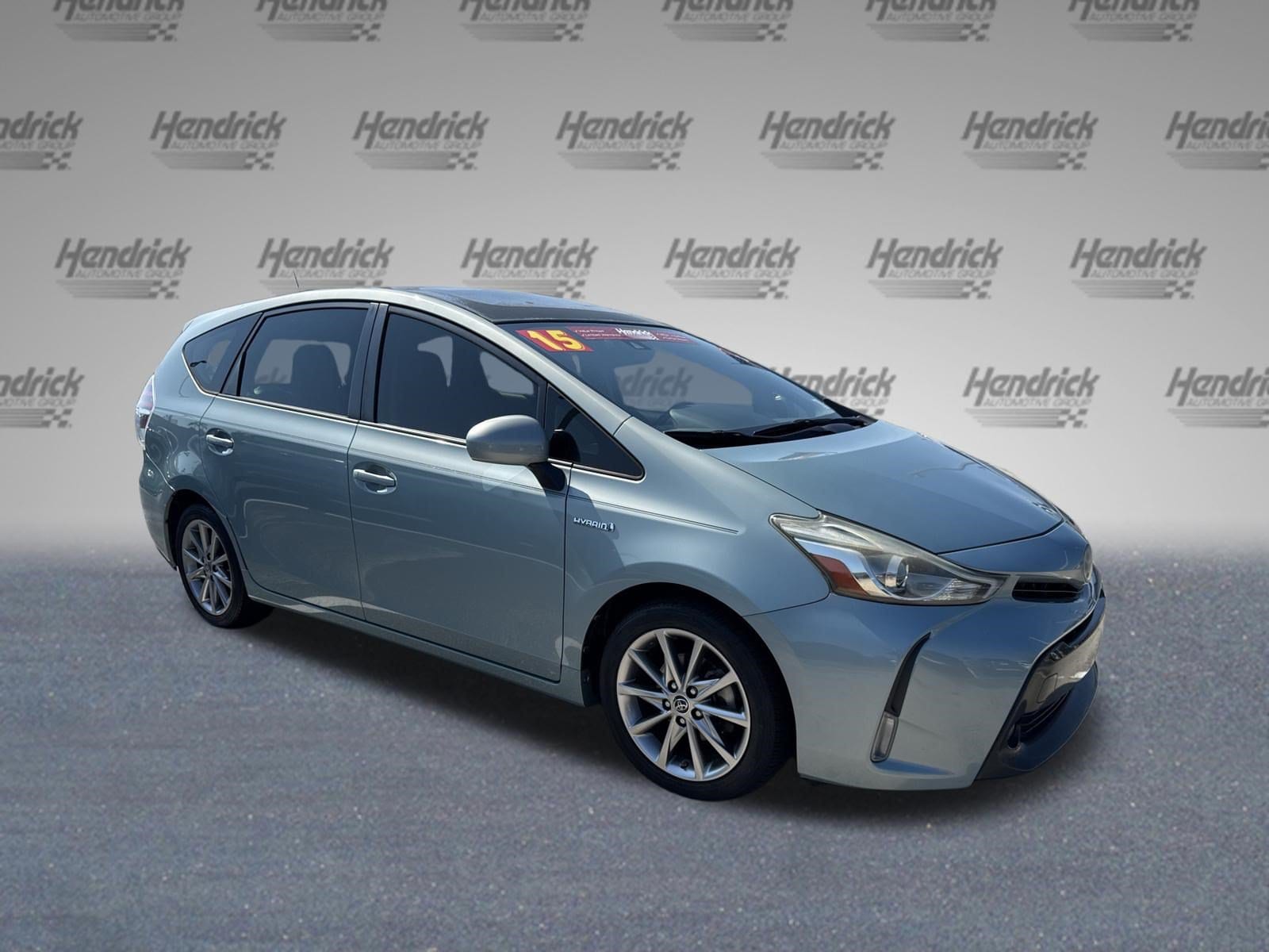 Toyota Prius V Five