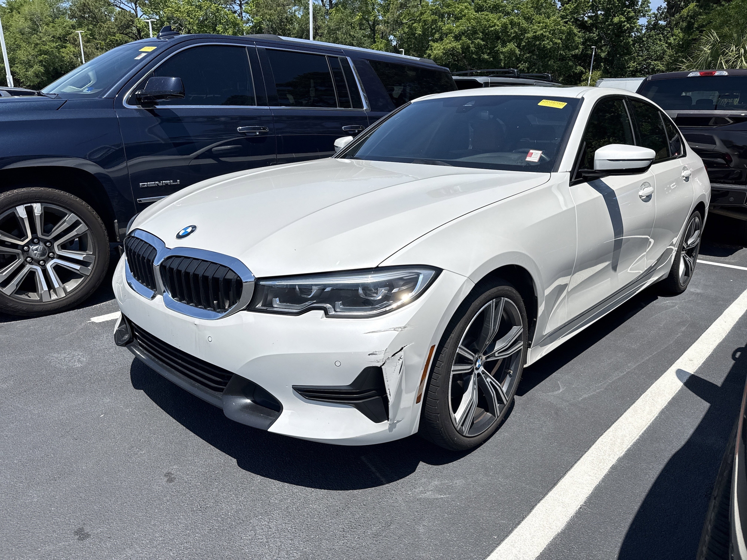 2022 BMW 3 Series 330i photo 4