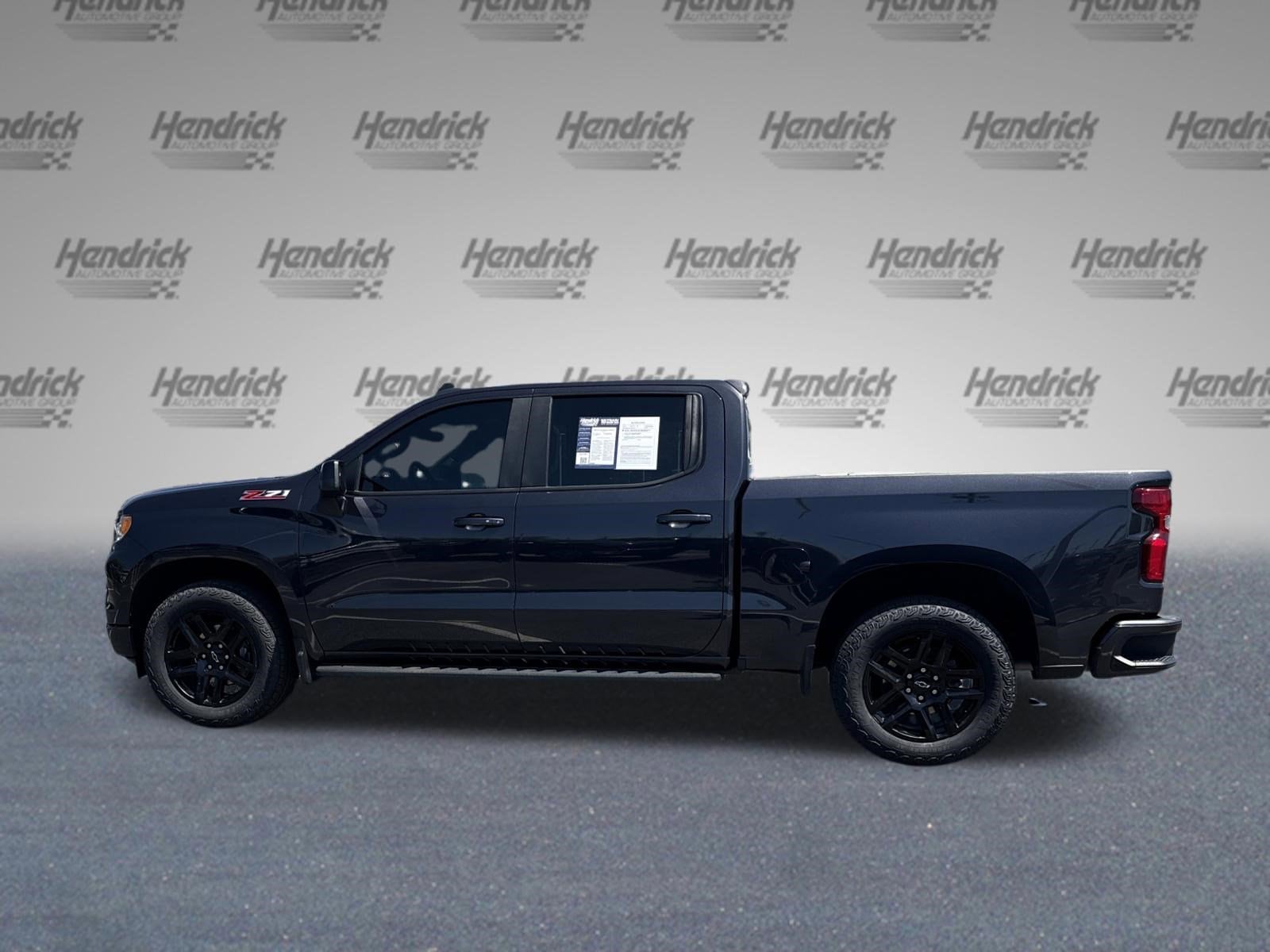 2023 Chevrolet Silverado 1500 RST photo 5