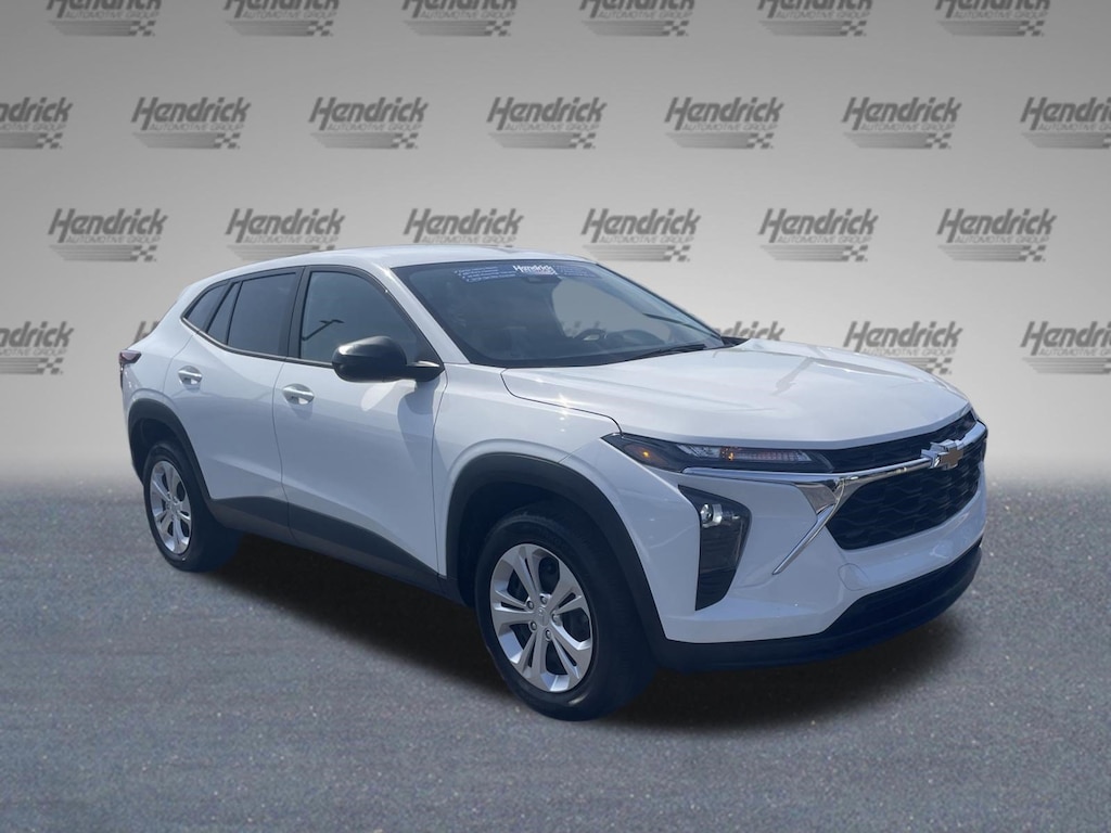 Used 2024 Chevrolet Trax LS SUV