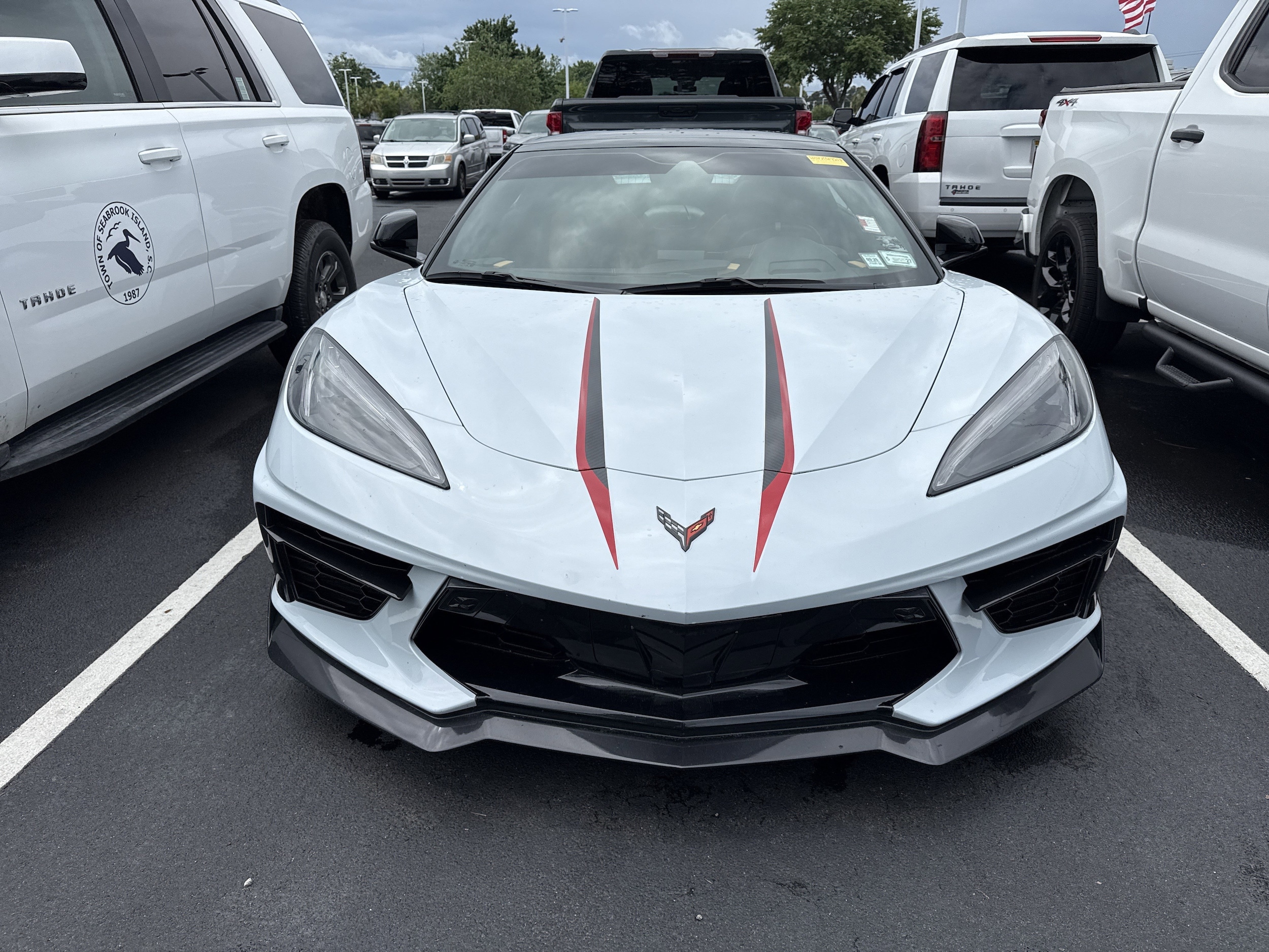 2021 Chevrolet Corvette 2LT photo 2
