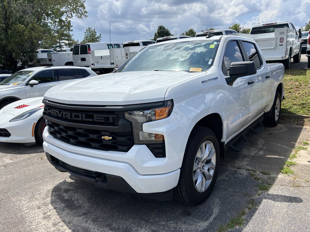 Used 2022 Chevrolet Silverado 1500 Custom Pickup Truck