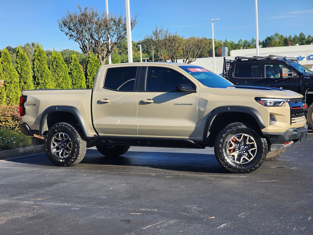 Used 2024 Chevrolet Colorado 4WD ZR2 Pickup Truck