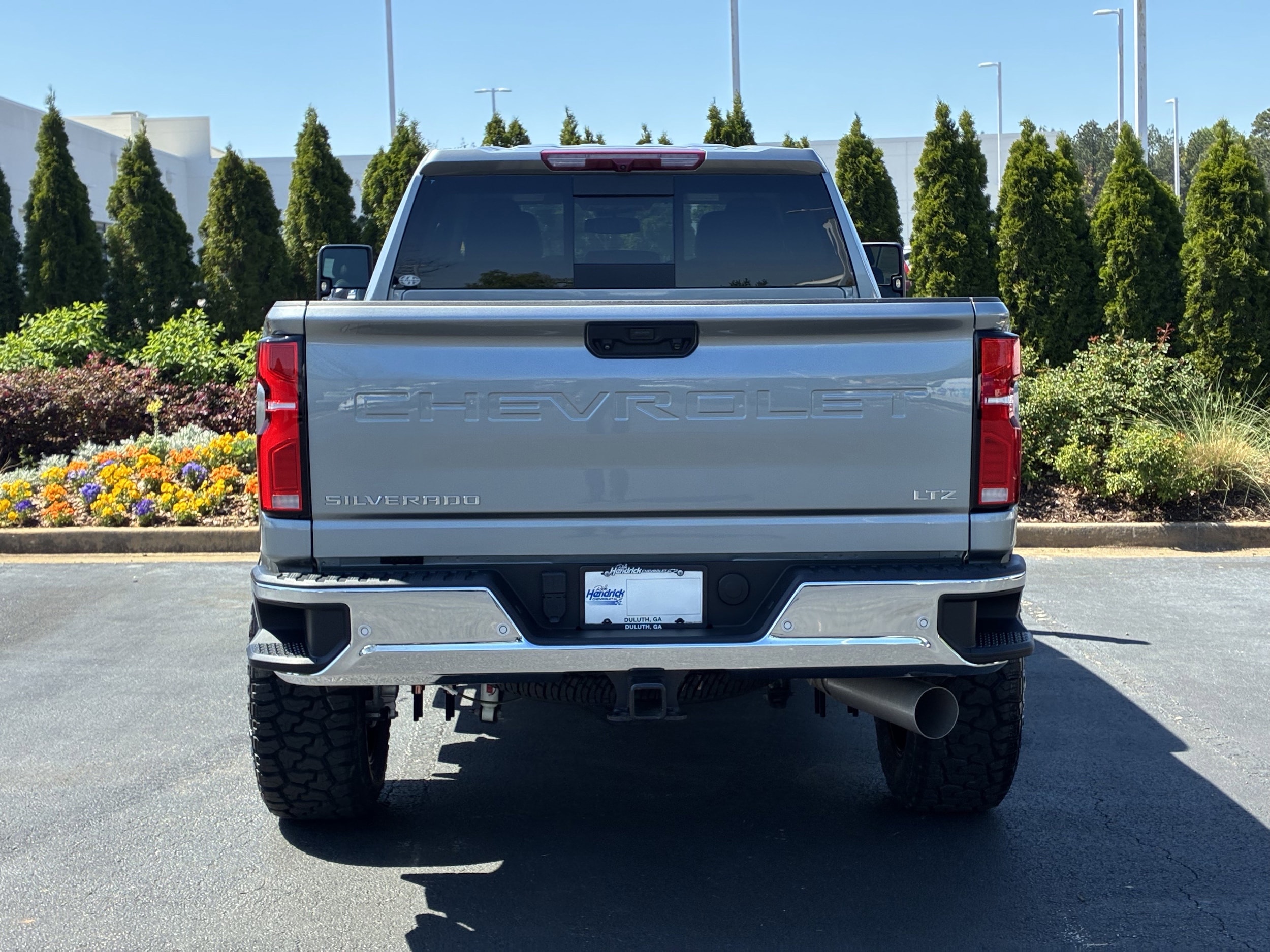 2025 Chevrolet Silverado 2500HD LTZ photo 3