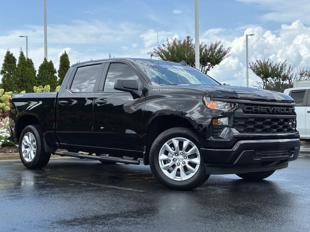 Used 2026 Chevrolet Silverado 1500 Custom Pickup Truck