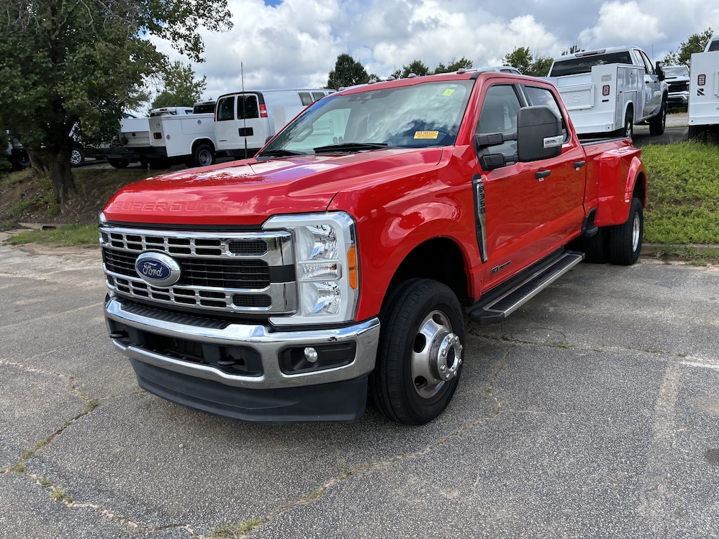 Used 2023 Ford Super Duty F-350 DRW XLT Pickup Truck