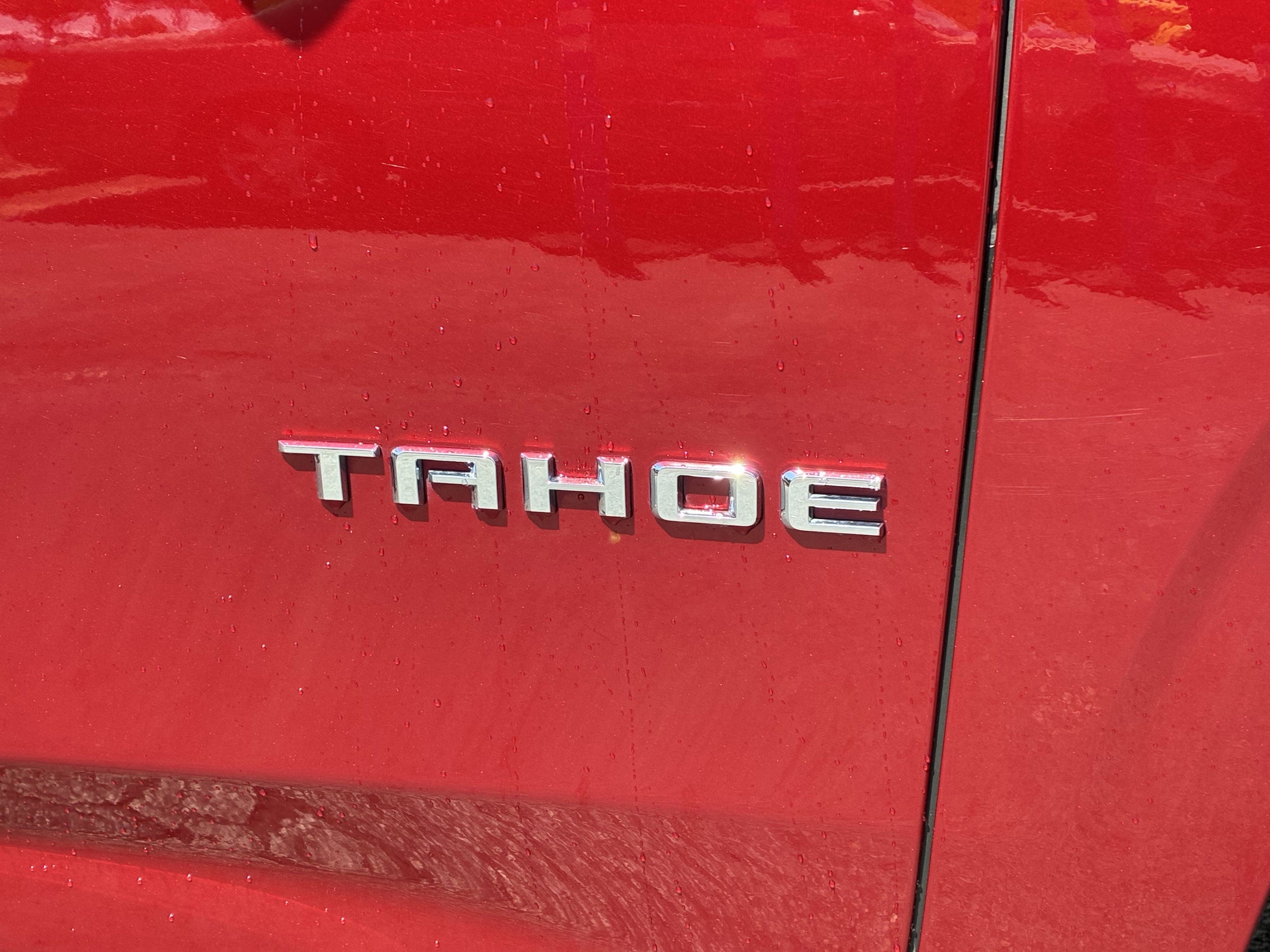 2022 Chevrolet Tahoe LT photo 5