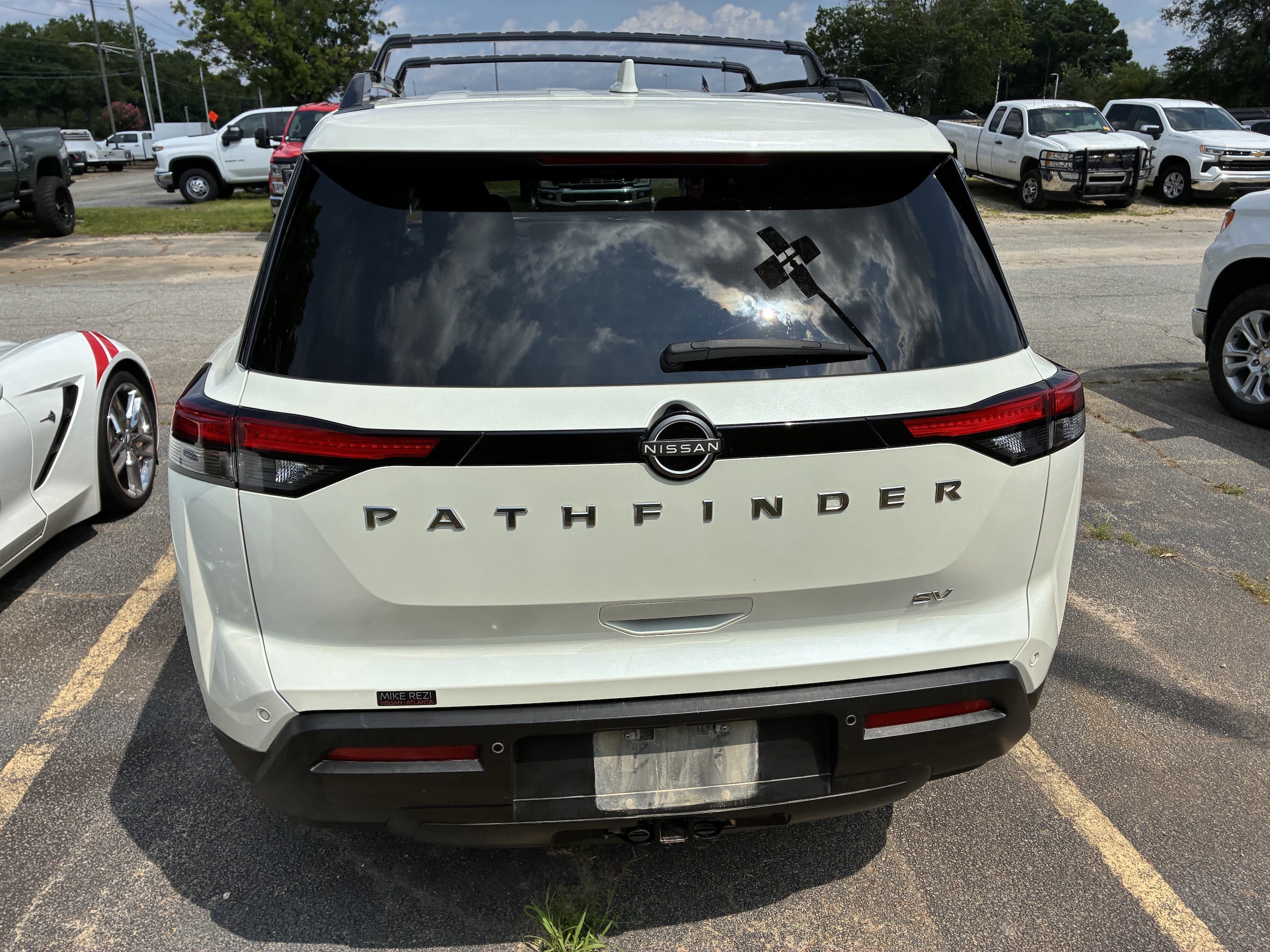 Nissan Pathfinder SV