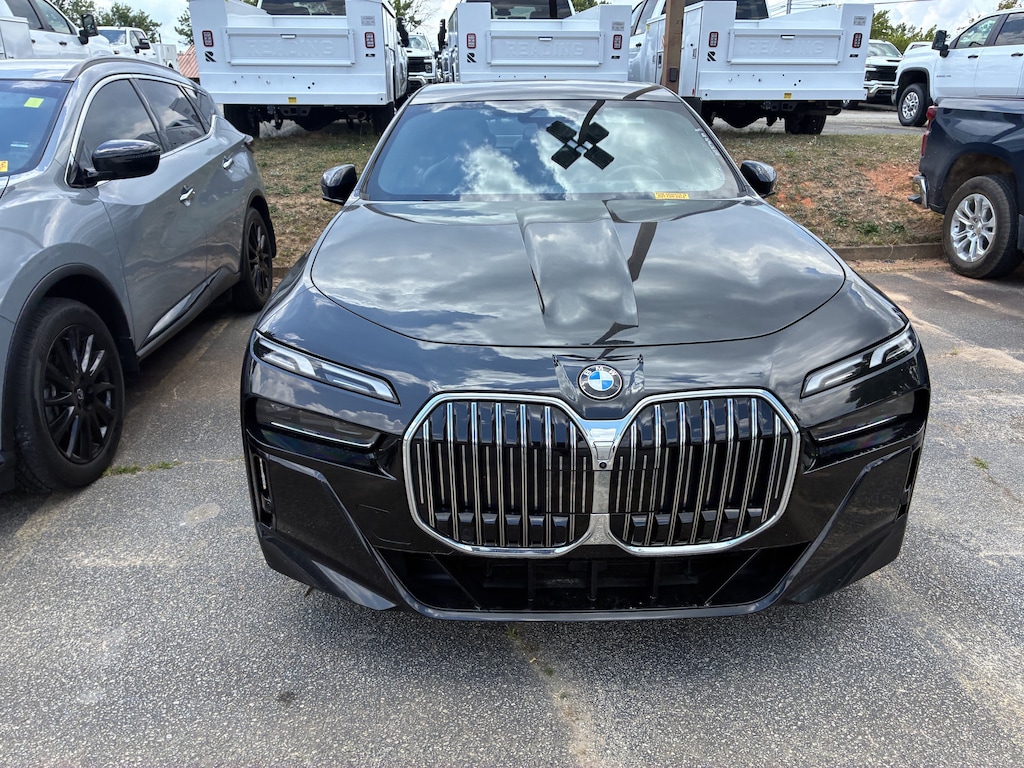 Used 2025 BMW 7 Series 740i xDrive Sedan