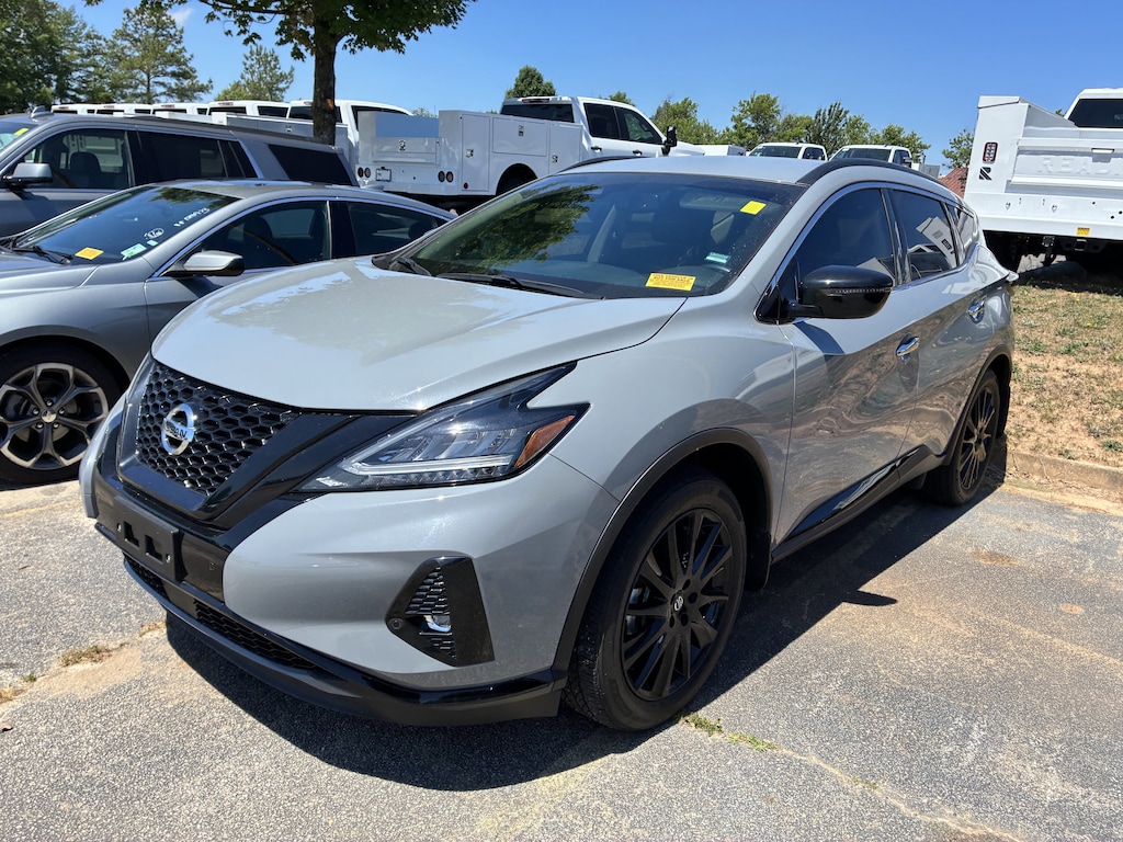Used 2022 Nissan Murano SV SUV
