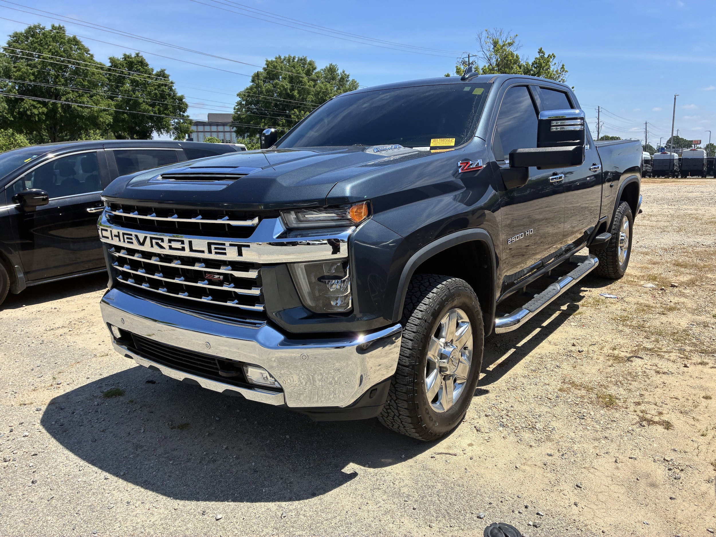 2020 Chevrolet Silverado 2500HD LTZ photo 2