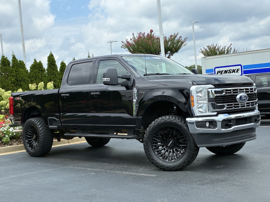 Used 2026 Ford Super Duty F-250 SRW XLT Pickup Truck