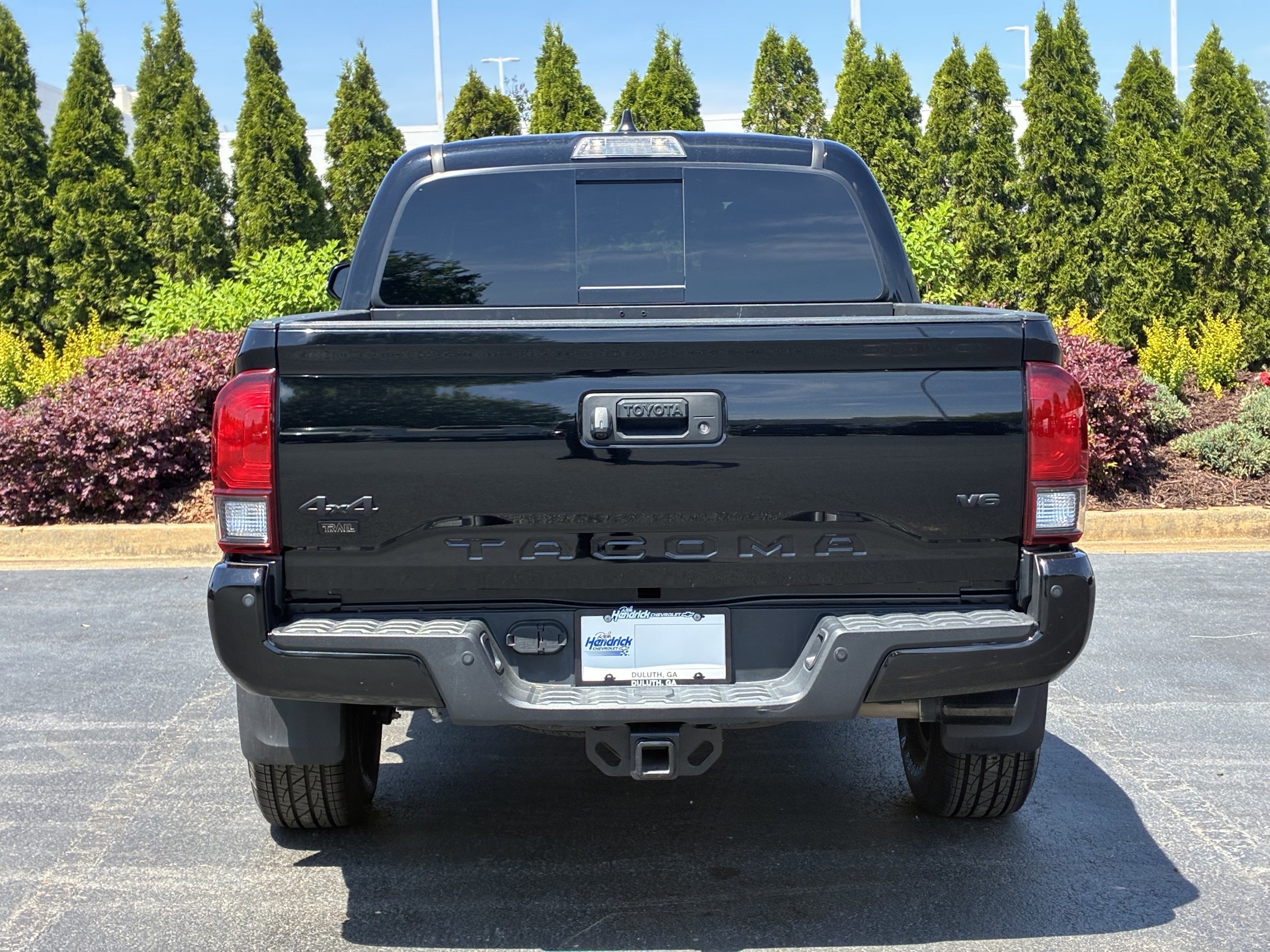 2023 Toyota Tacoma 4WD Trail Edition photo 6