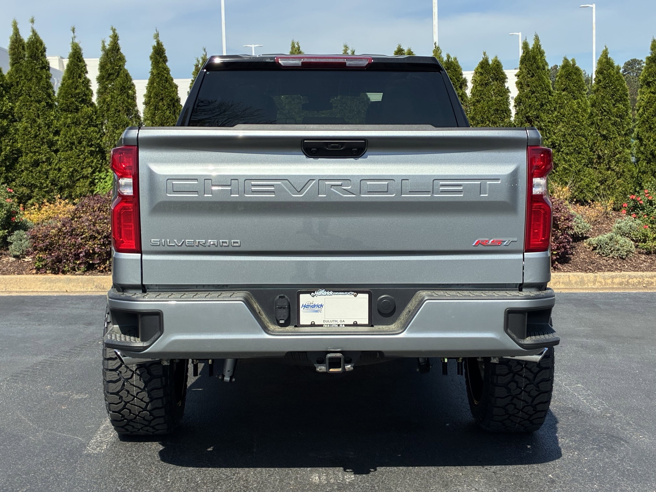 2025 Chevrolet Silverado 1500 RST photo 3