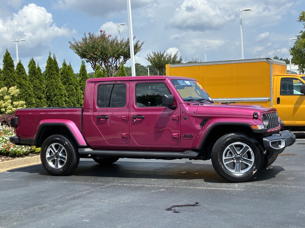 Used 2024 Jeep Gladiator Sport S Pickup Truck