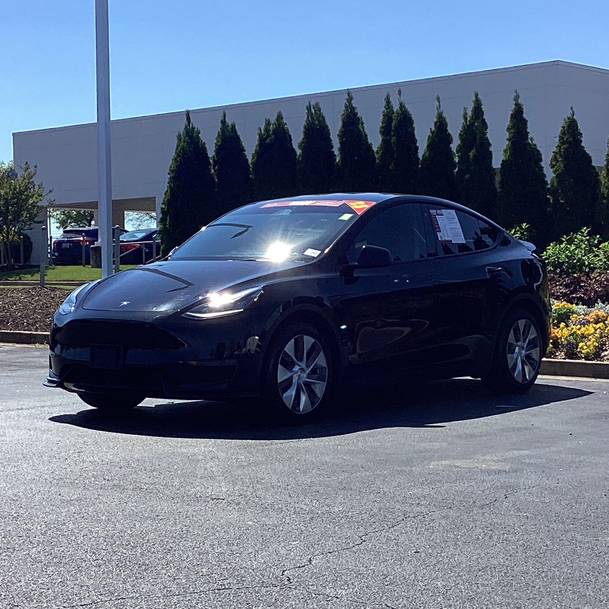 2023 Tesla Model Y Long Range photo 5