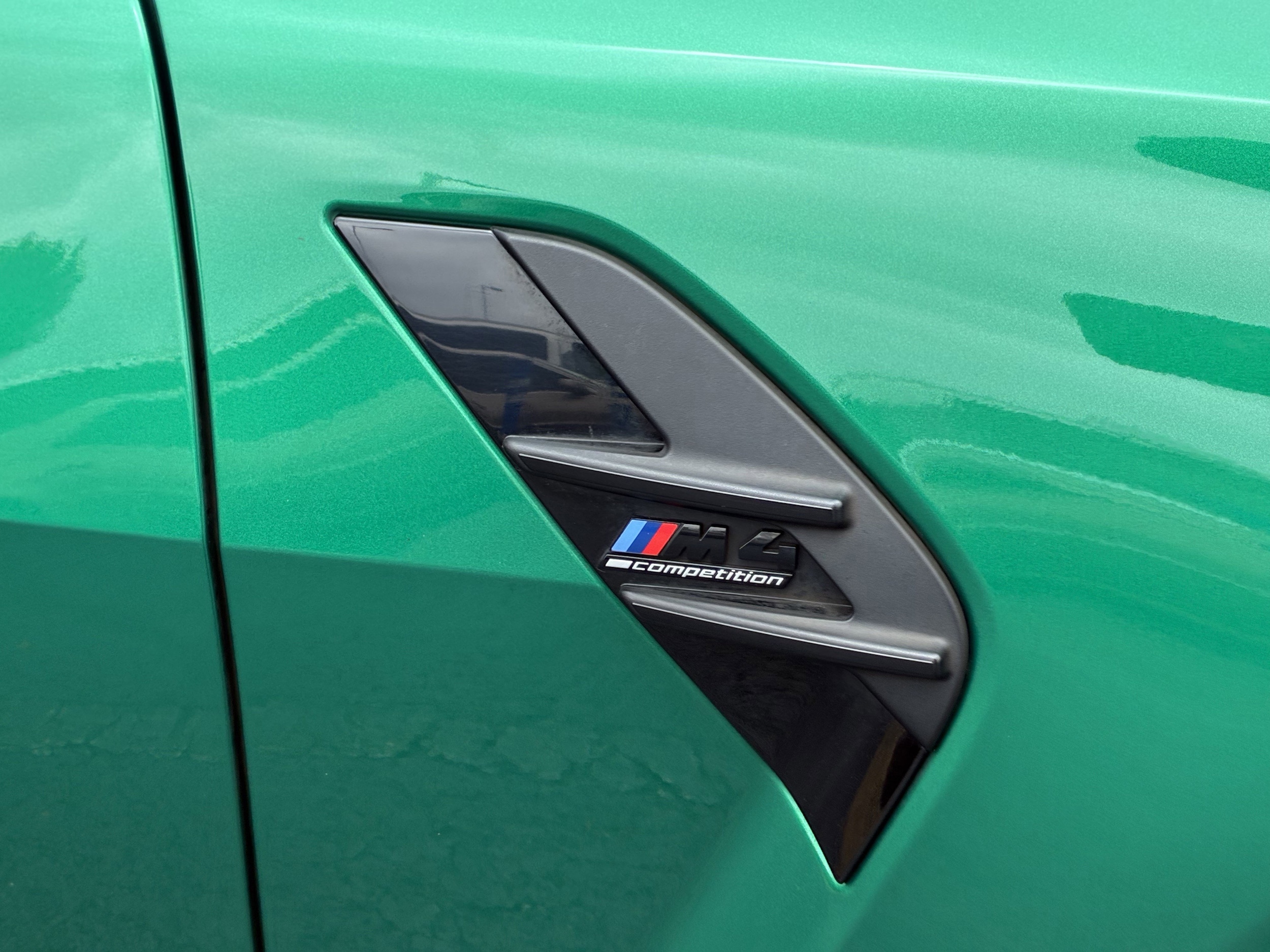 2022 BMW M4 Competition xDrive photo 6