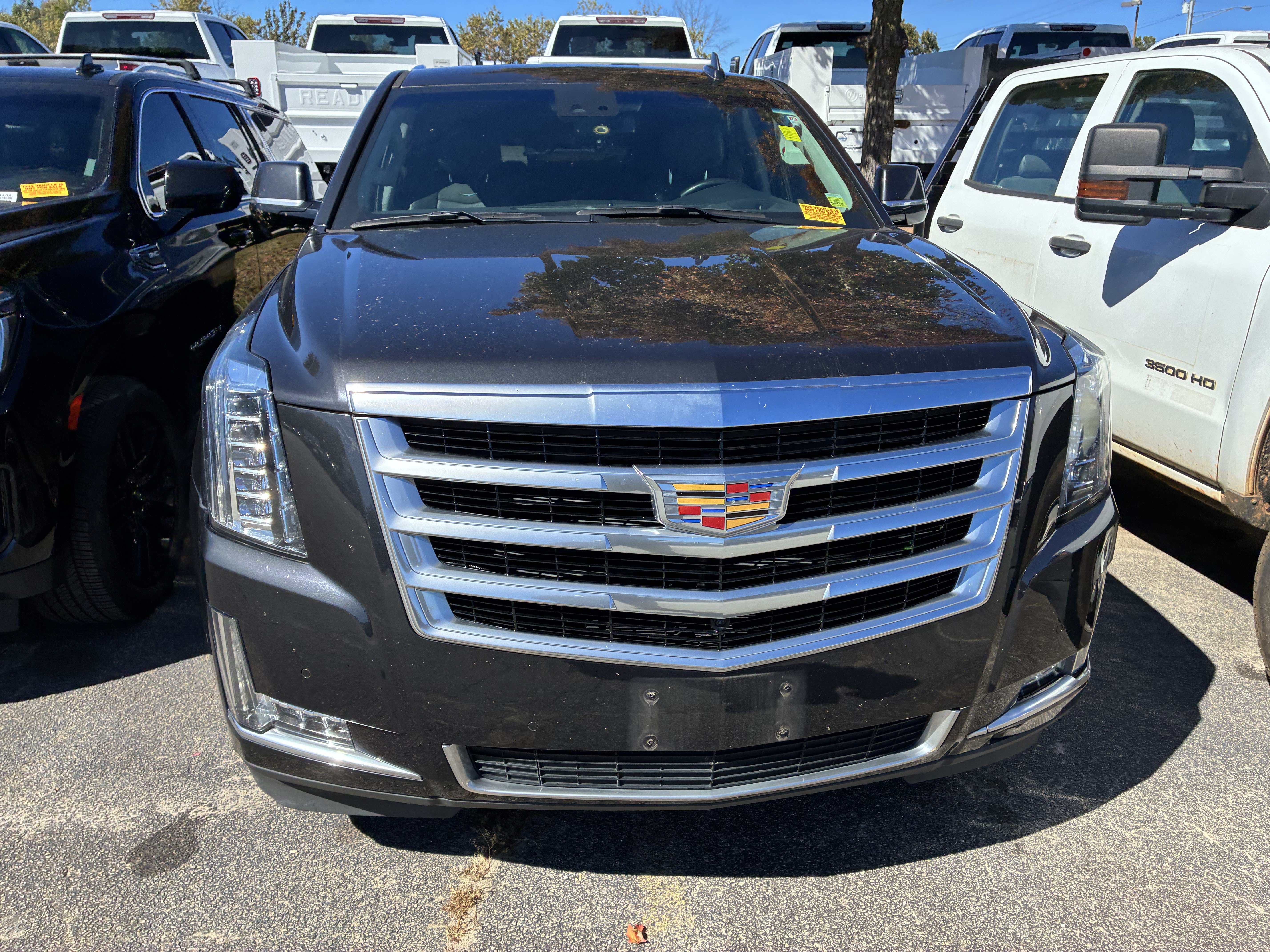 Used 2019 CADILLAC Escalade Luxury SUV