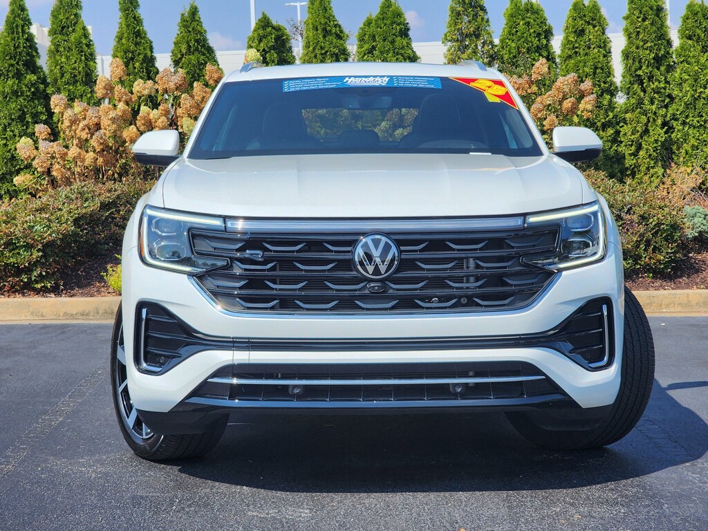 Used 2025 Volkswagen Atlas Cross Sport 2.0T SEL Premium R-Line SUV