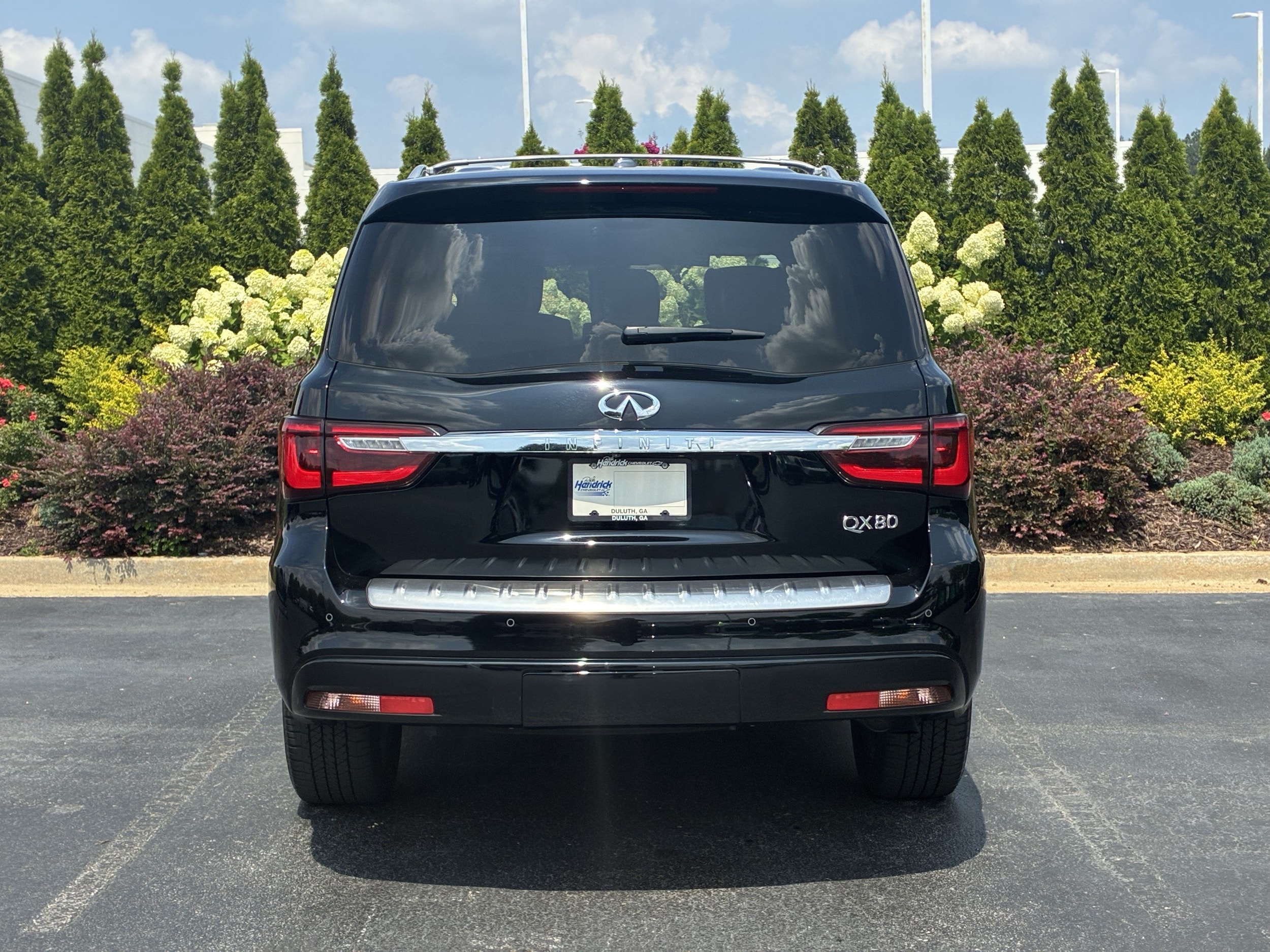 INFINITI QX80 SENSORY