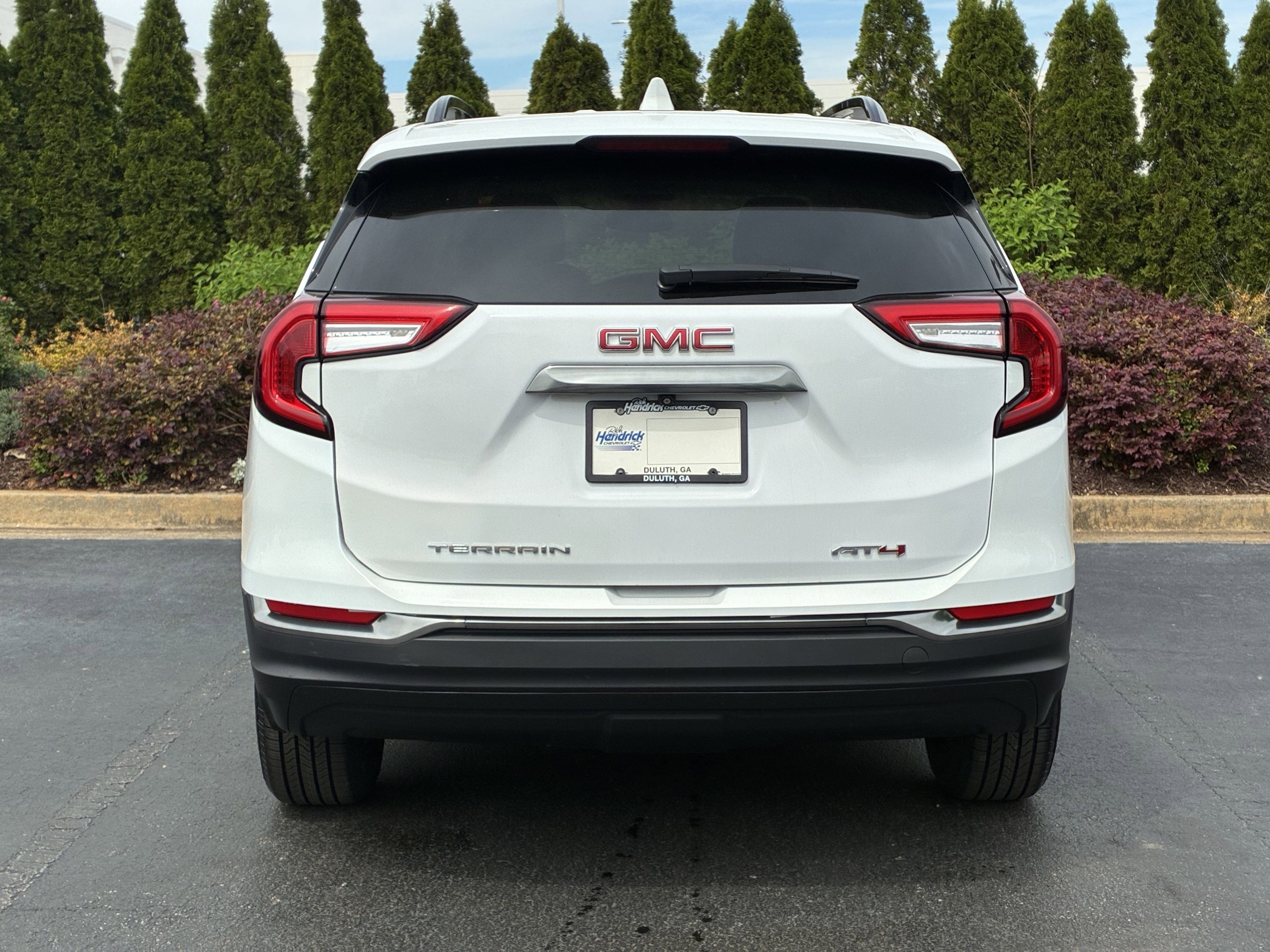 2023 GMC Terrain AT4 photo 3