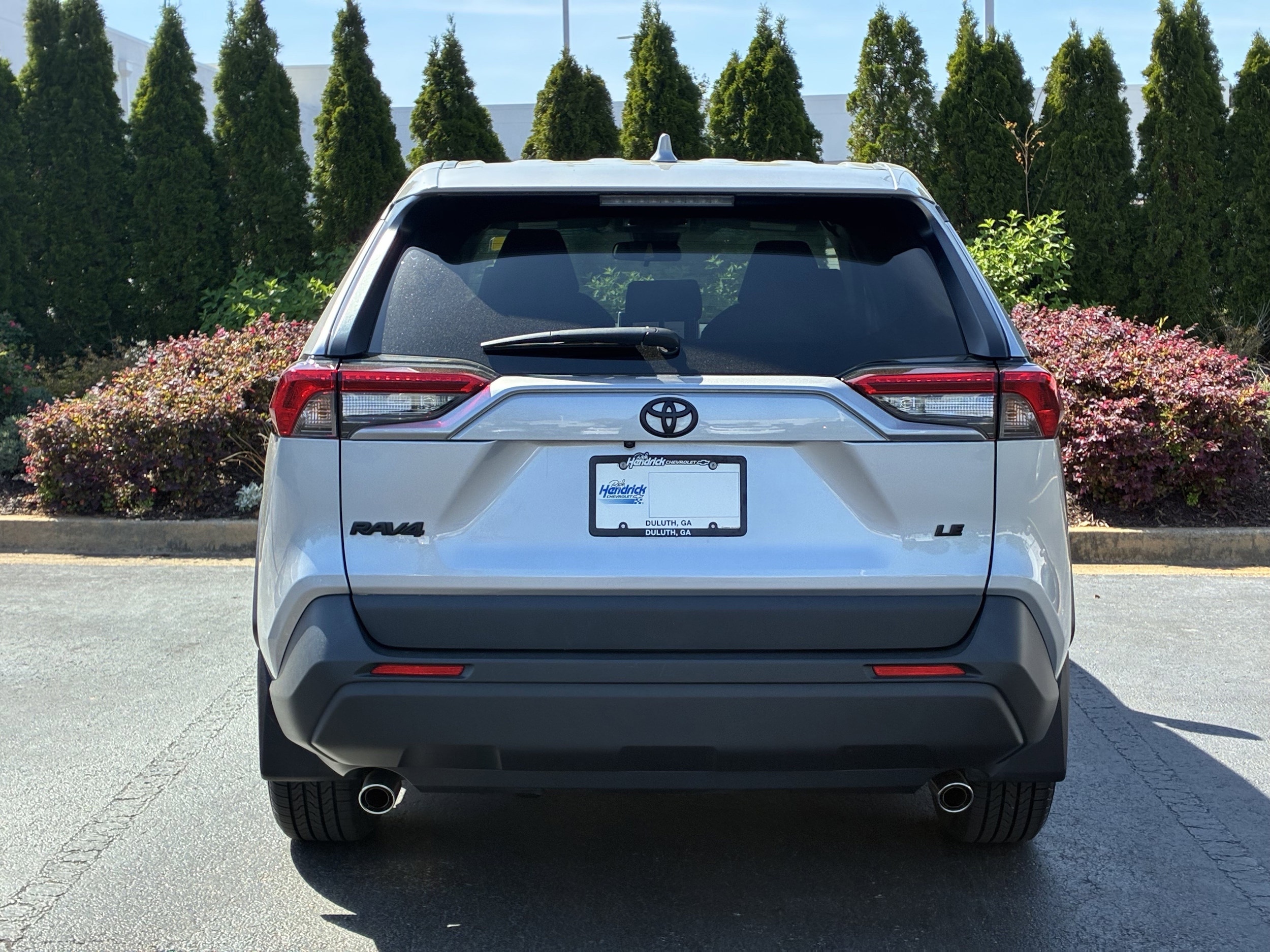 2024 Toyota RAV4 LE photo 6