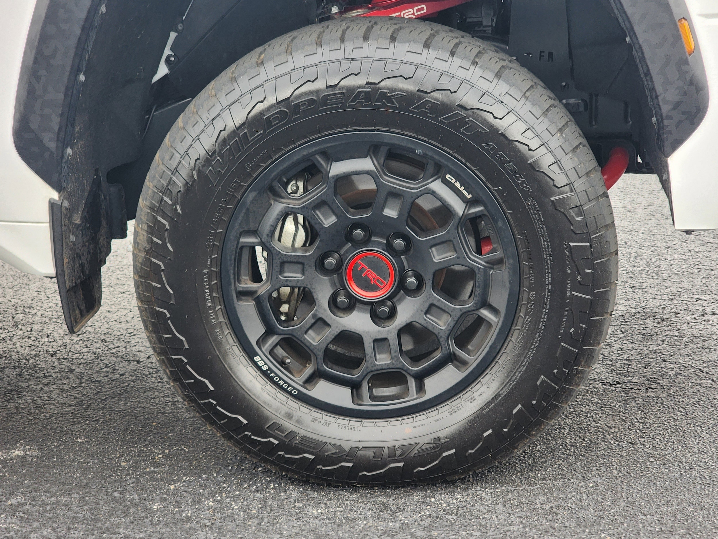 2024 Toyota Tundra 4WD TRD Pro Hybrid photo 4