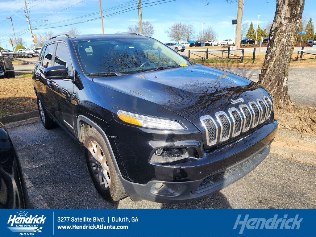 Used 2017 Jeep Cherokee Latitude SUV