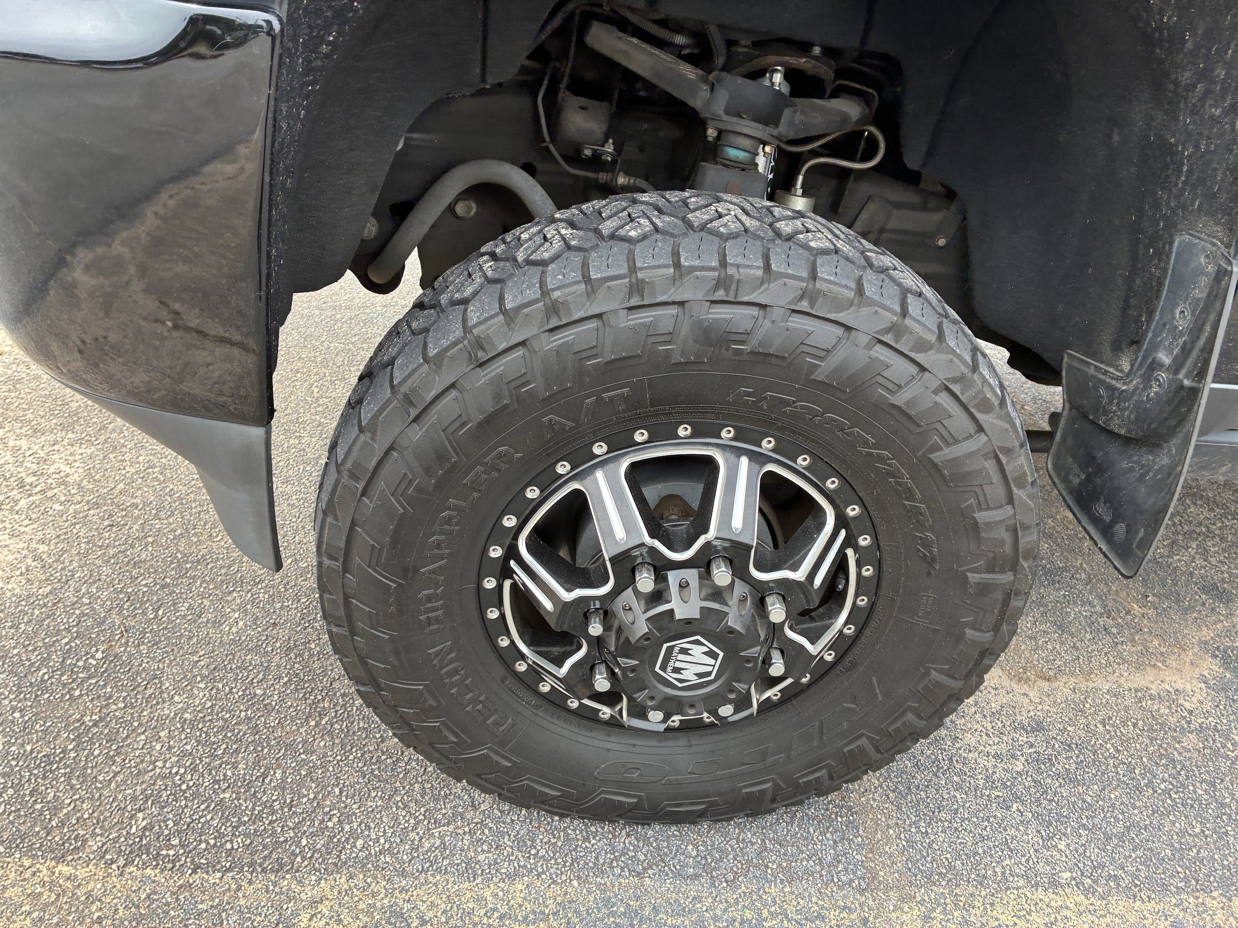 2016 Chevrolet Silverado 3500HD High Country photo 5