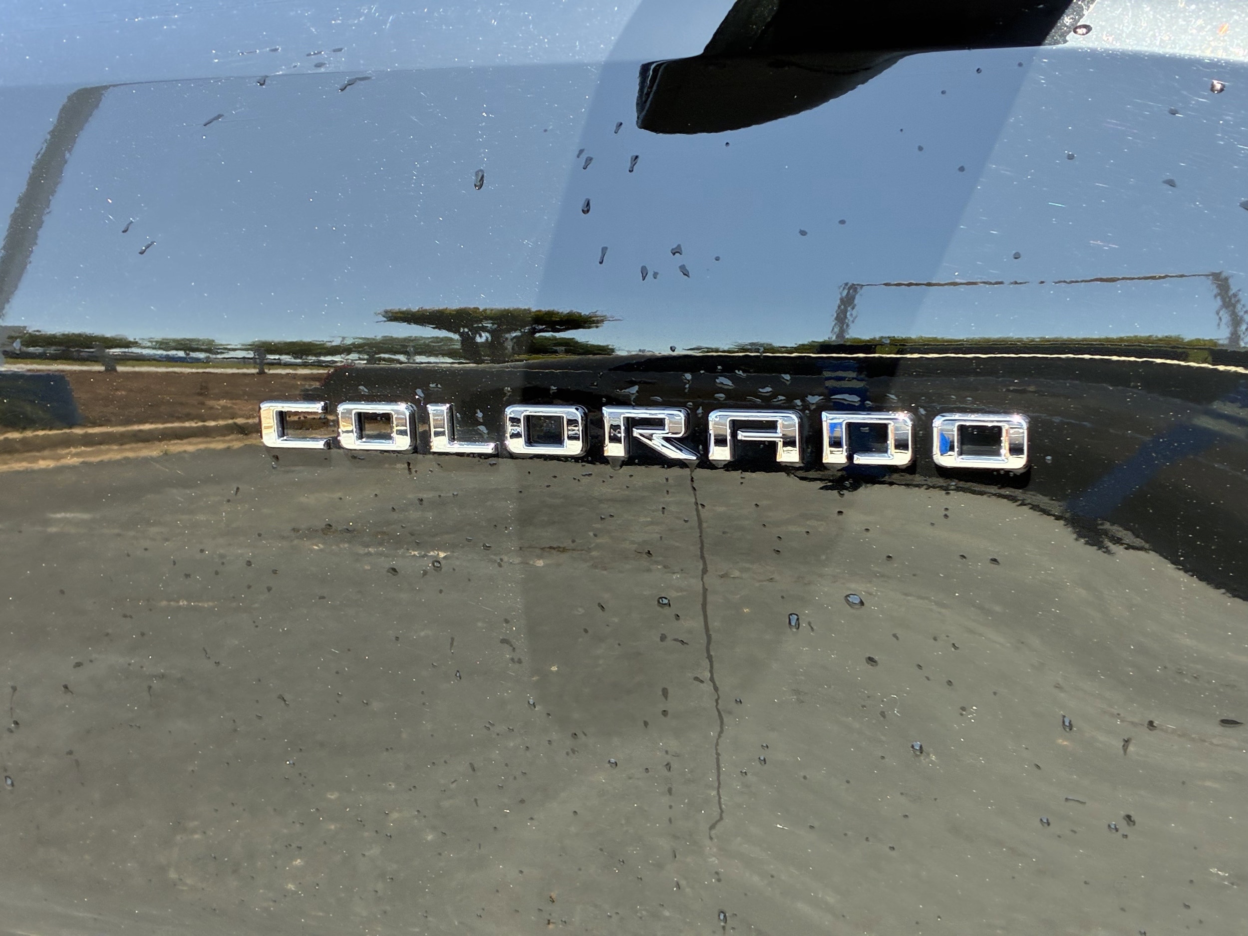 2024 Chevrolet Colorado 2WD Work Truck photo 6