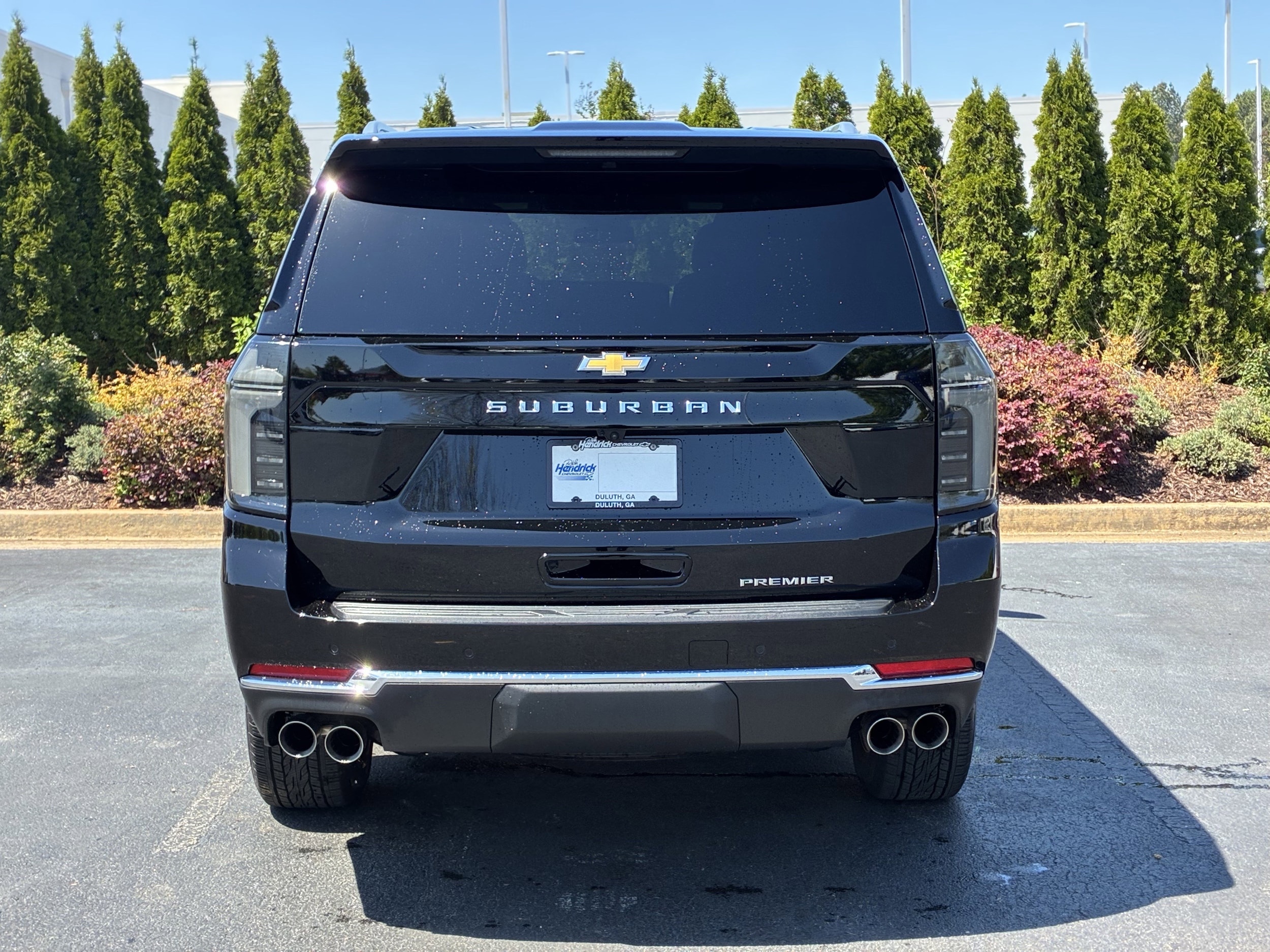 2026 Chevrolet Suburban Premier photo 6