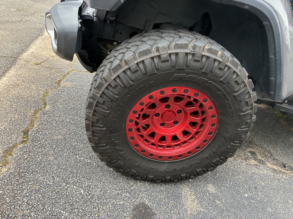 Used 2020 Jeep Gladiator Sport S Pickup Truck