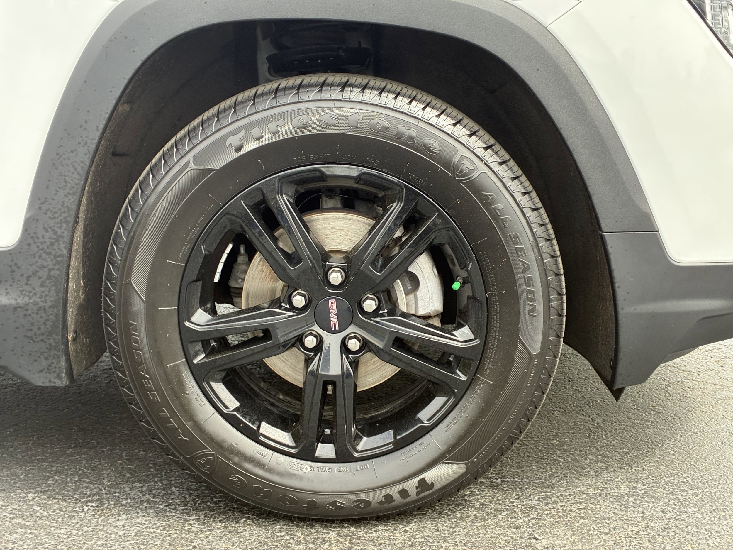 2023 GMC Terrain AT4 photo 5