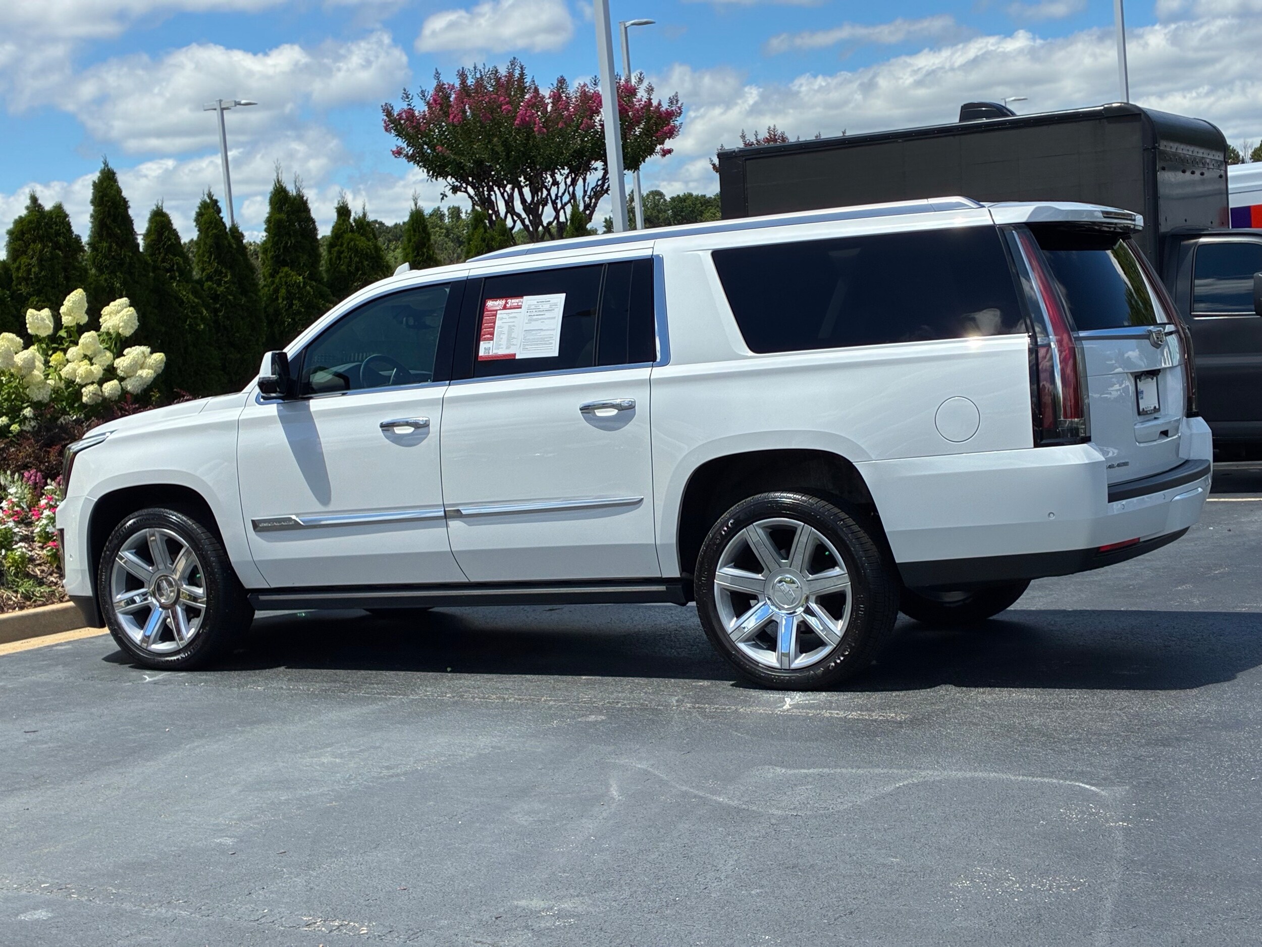 CADILLAC Escalade ESV Premium Luxury