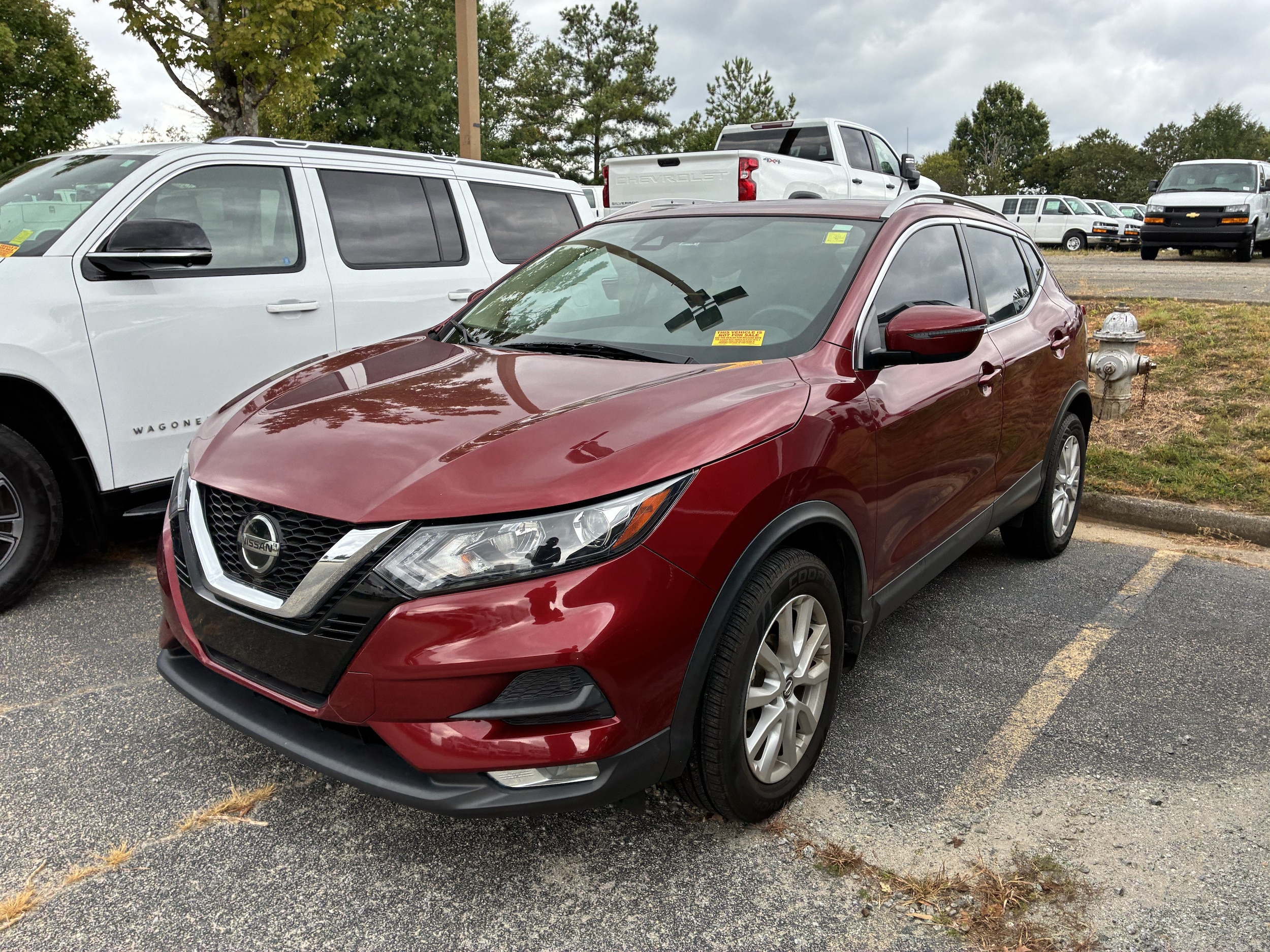 2022 Nissan Rogue Sport SV