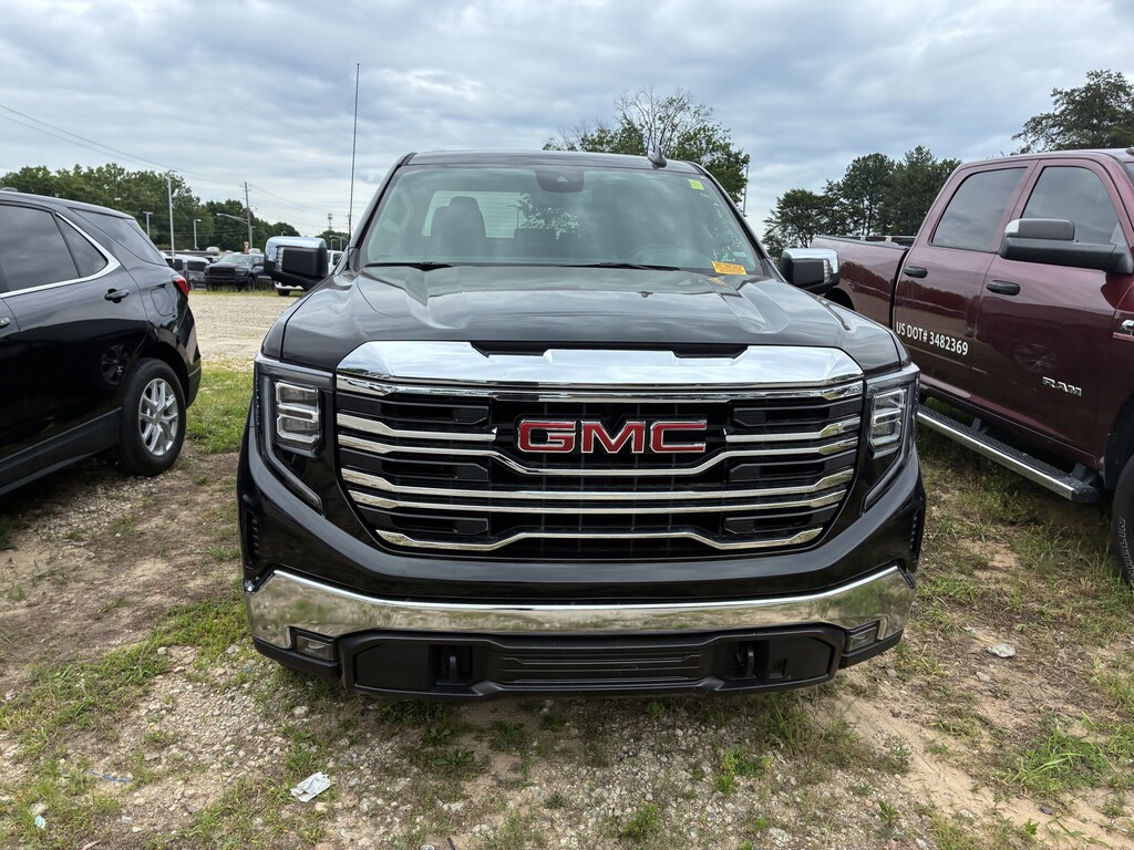 Used 2025 GMC Sierra 1500 SLT Pickup Truck