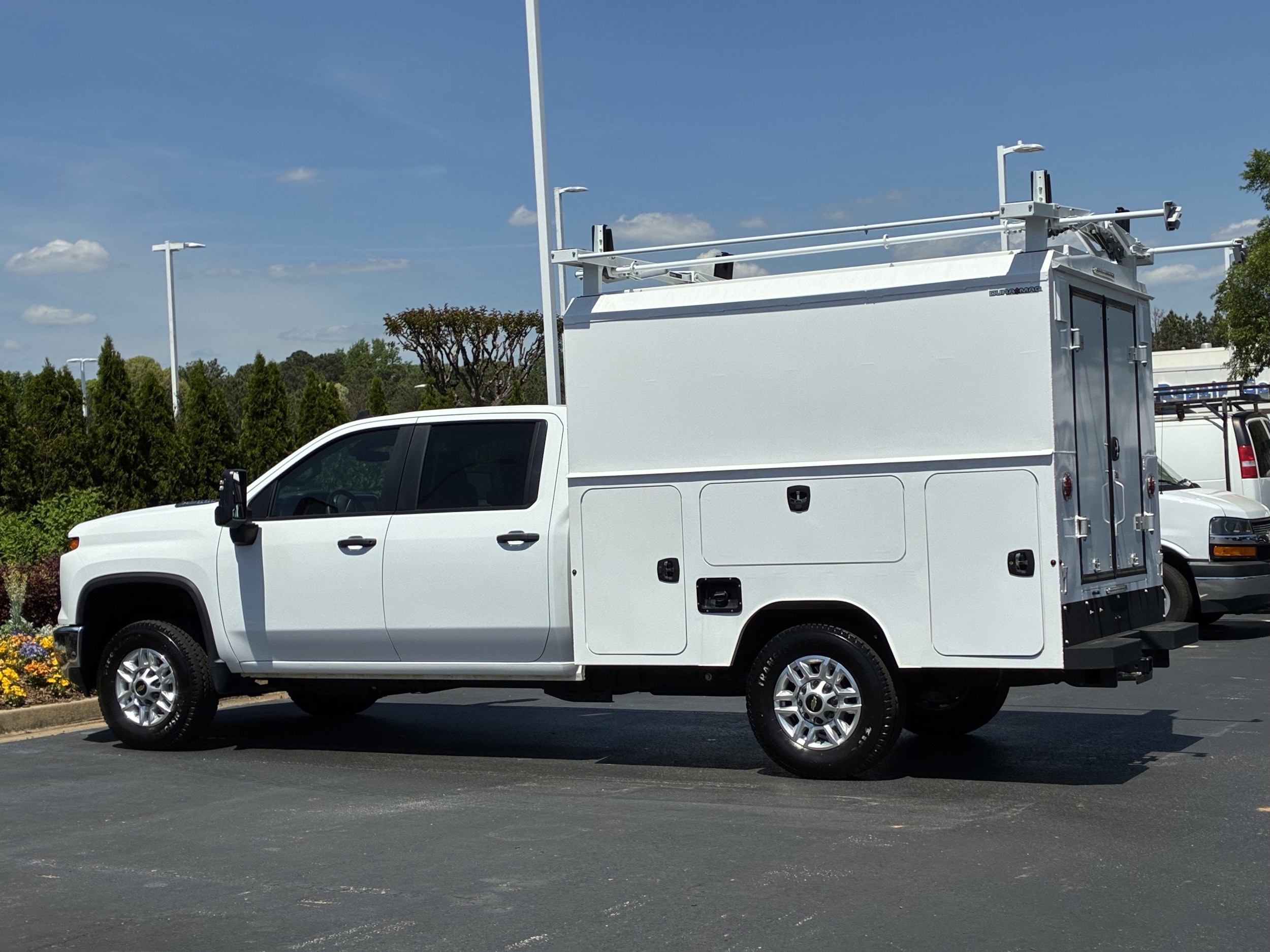 2025 Chevrolet Silverado 2500HD Work Truck photo 3