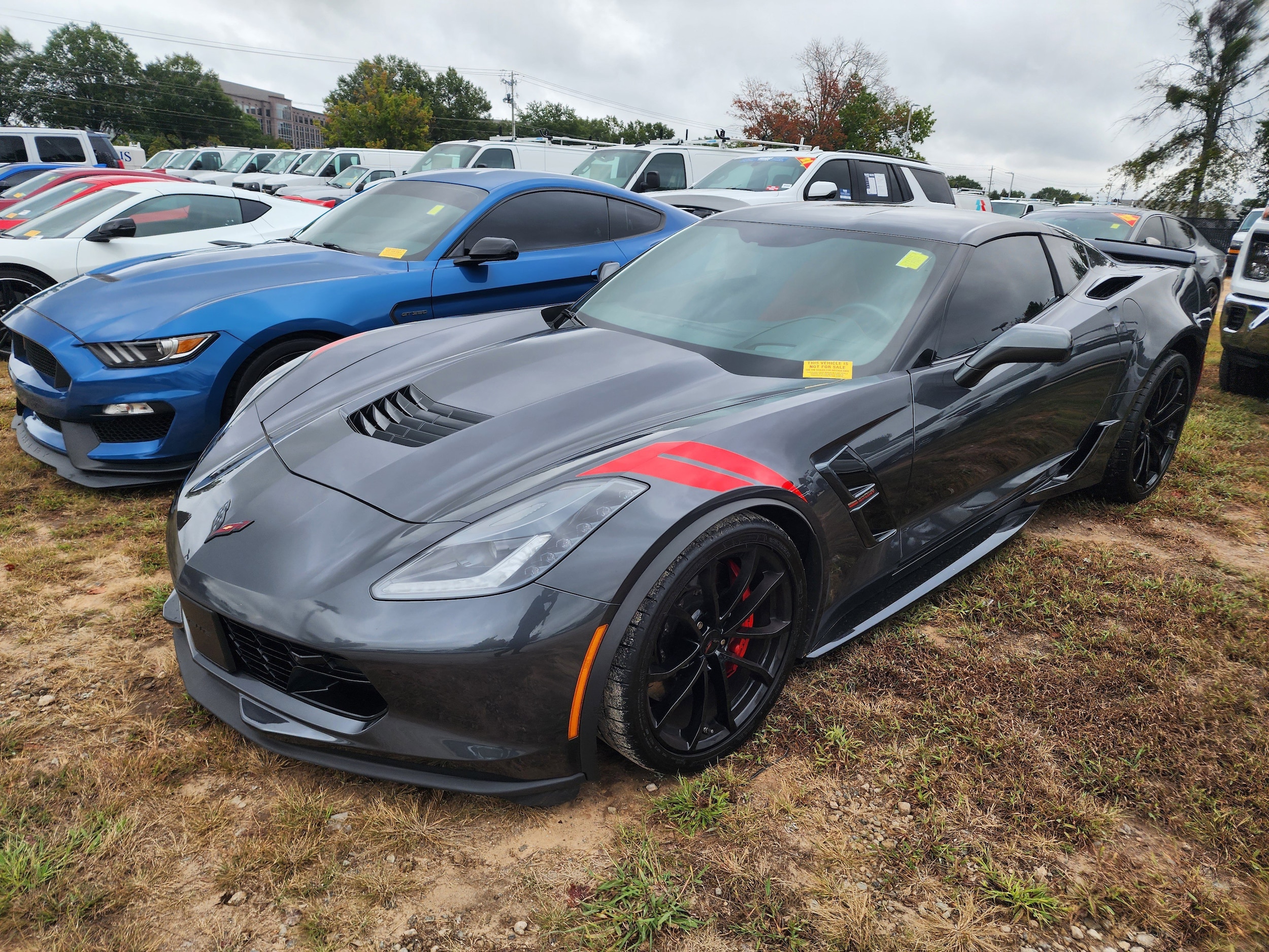 2017 Chevrolet Corvette Grand Sport 2LT photo 3