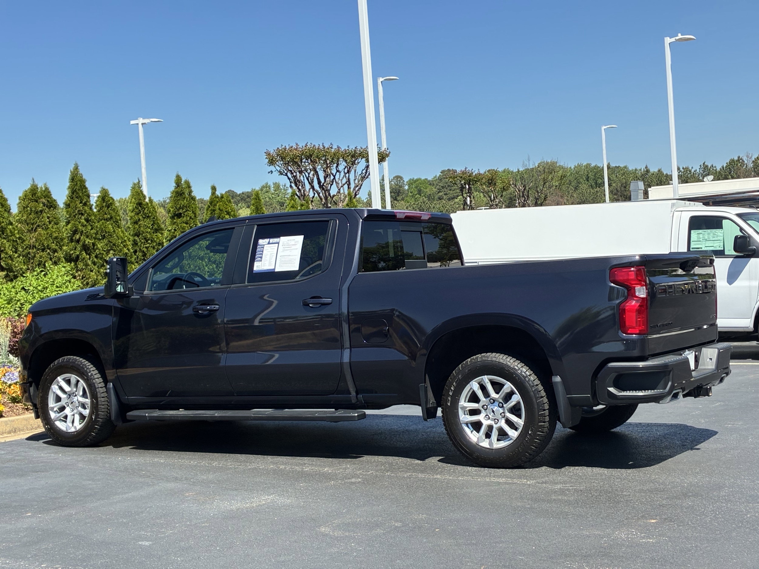 2024 Chevrolet Silverado 1500 RST photo 3