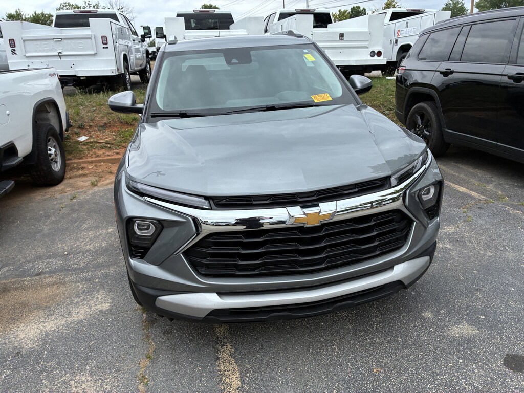 Used 2024 Chevrolet Trailblazer LT SUV