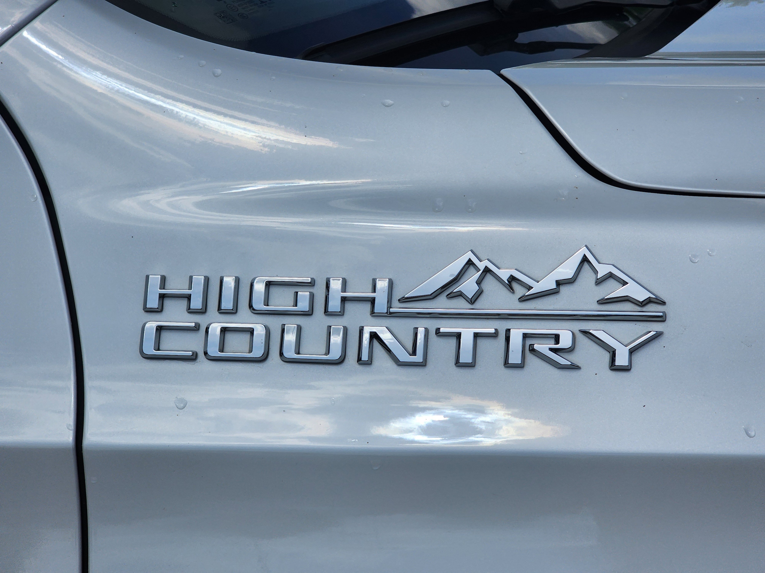 2023 Chevrolet Tahoe High Country photo 6