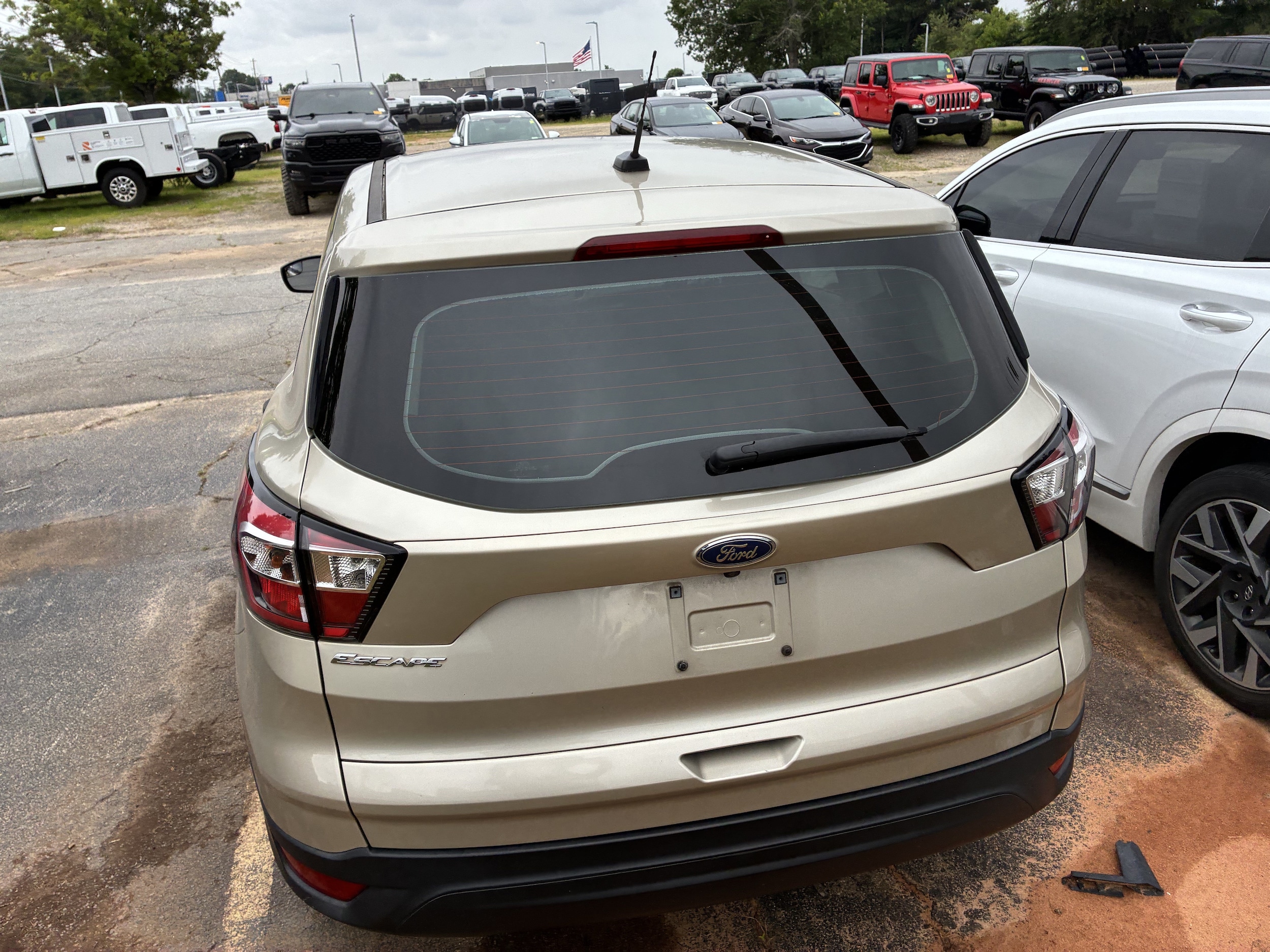 Ford Escape S