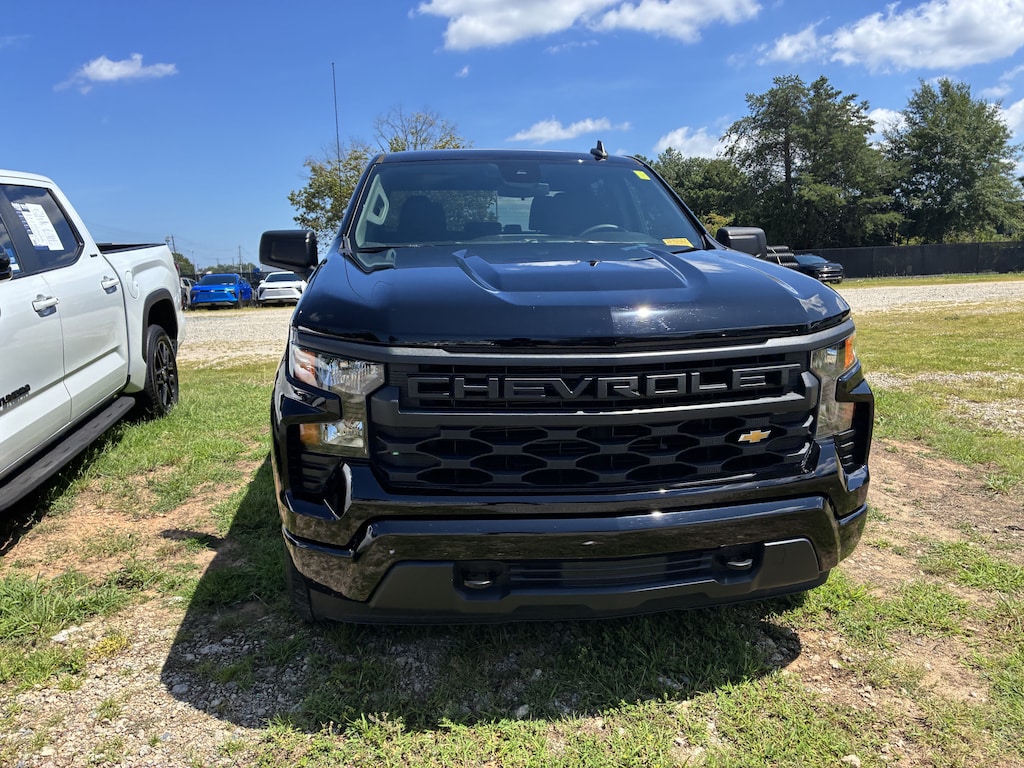 Used 2022 Chevrolet Silverado 1500 Custom Pickup Truck